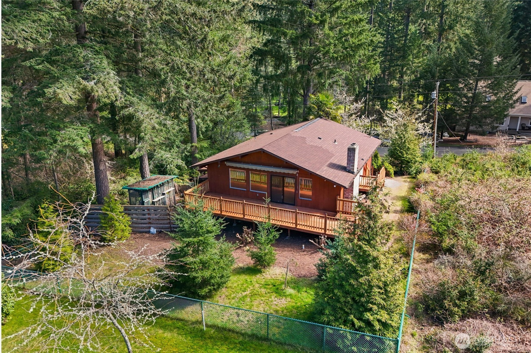 10706 Pioneer Drive, Anderson Island, WA 98303