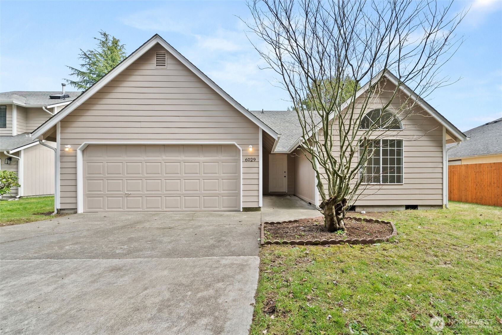 6029 54th Court SE, Lacey, WA 98513