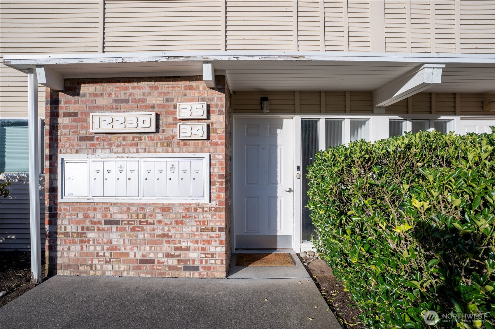 12230 SE 60th Street, Bellevue, WA 98006