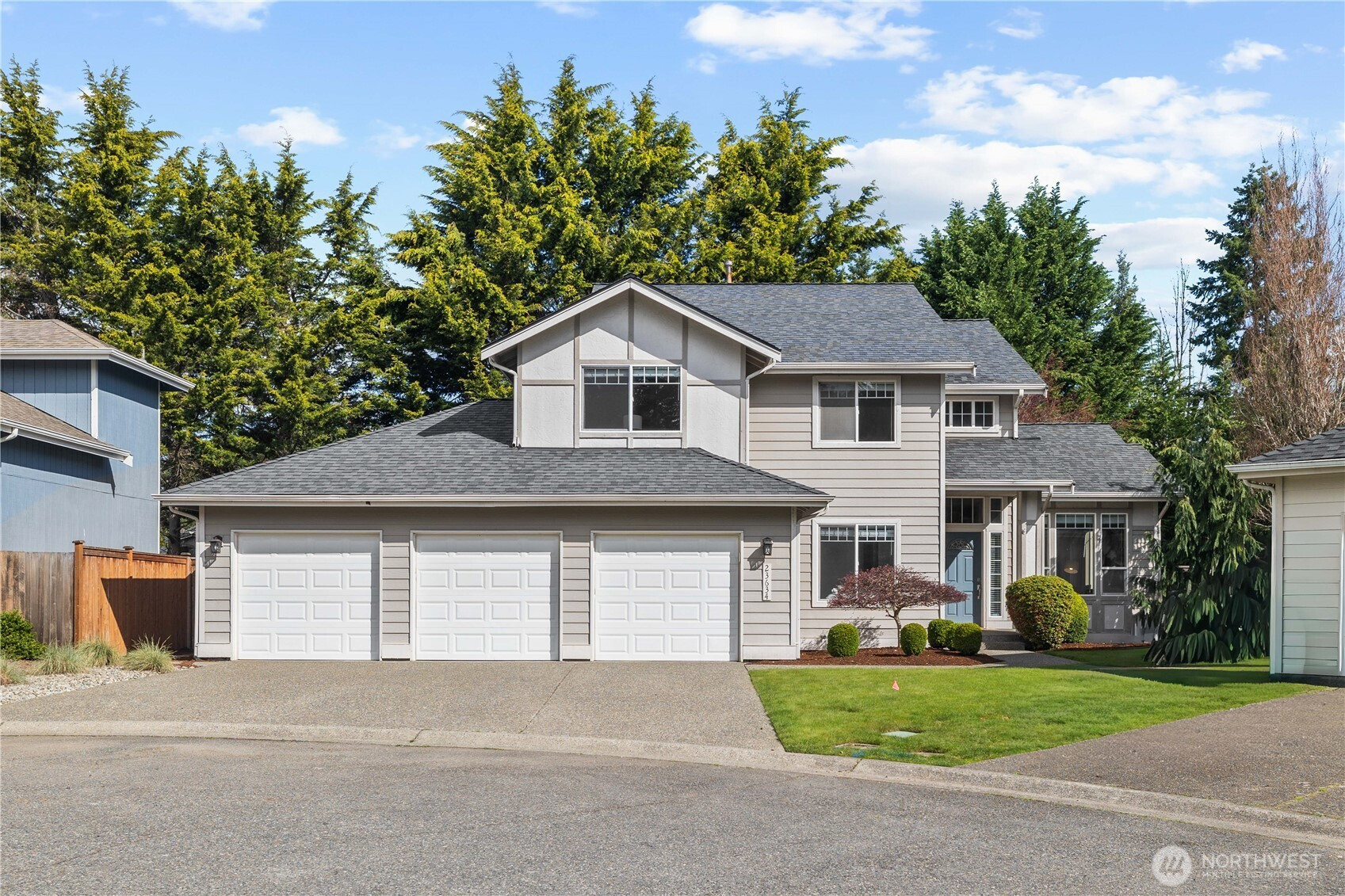 23634 SE 267th PL, Maple Valley, WA 98038