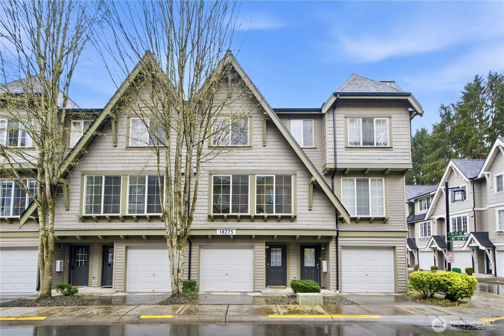 18275 NE 97th Way, Redmond, WA 98052