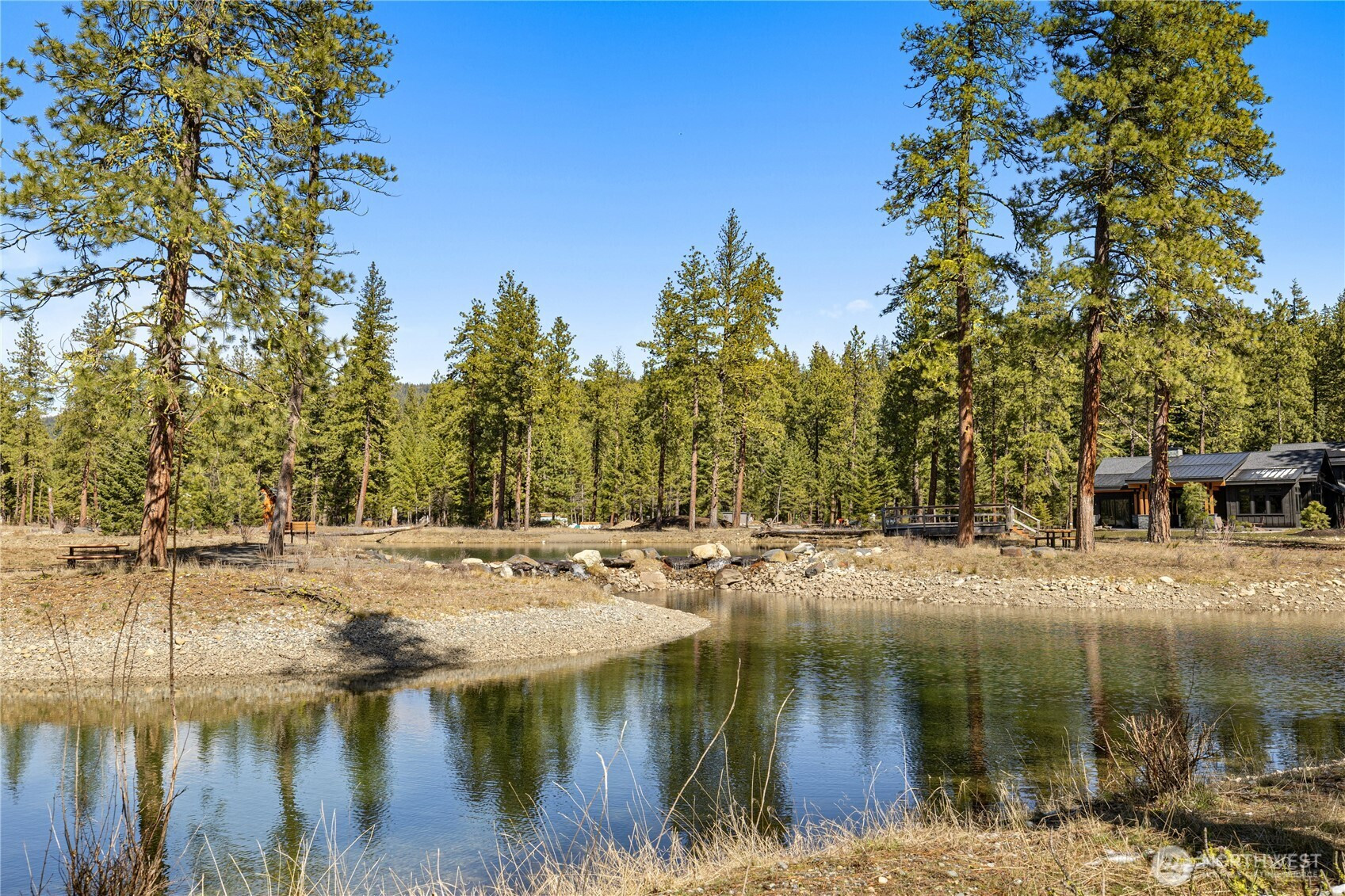 105 Wanawish Loop, Cle Elum, WA 98922