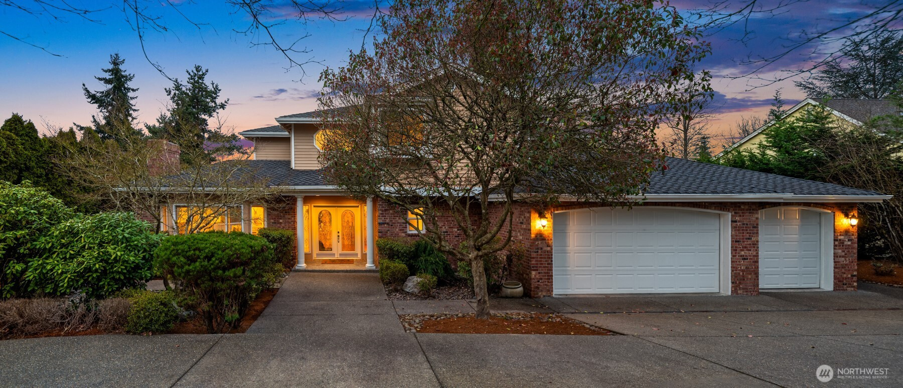 8550 NE 28th Street, Hunts Point, WA 98004