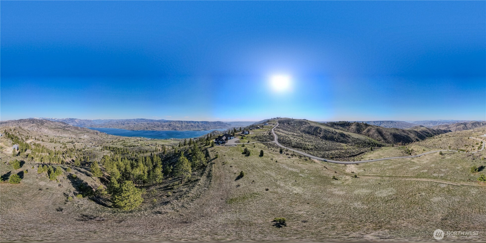 282 Hawks Ridge Road, Chelan, WA 98816
