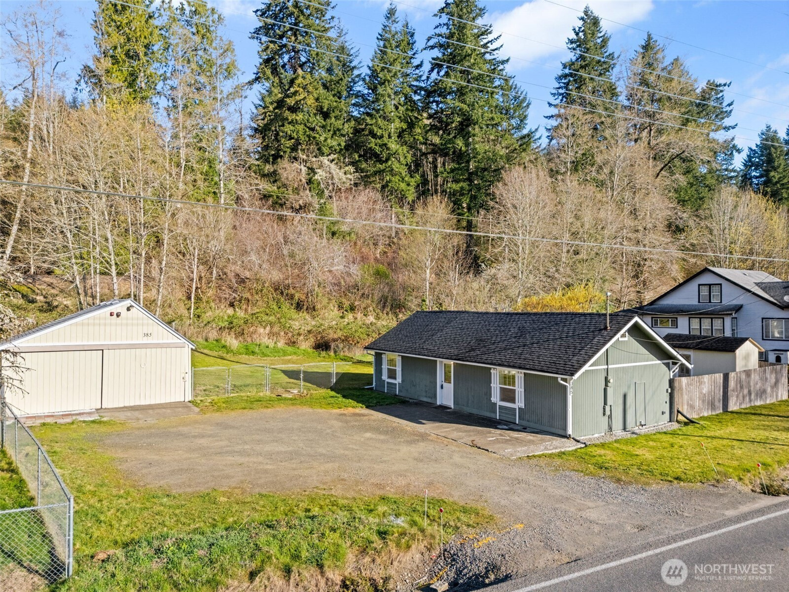 385 Elma McCleary Road, Elma, WA 98541