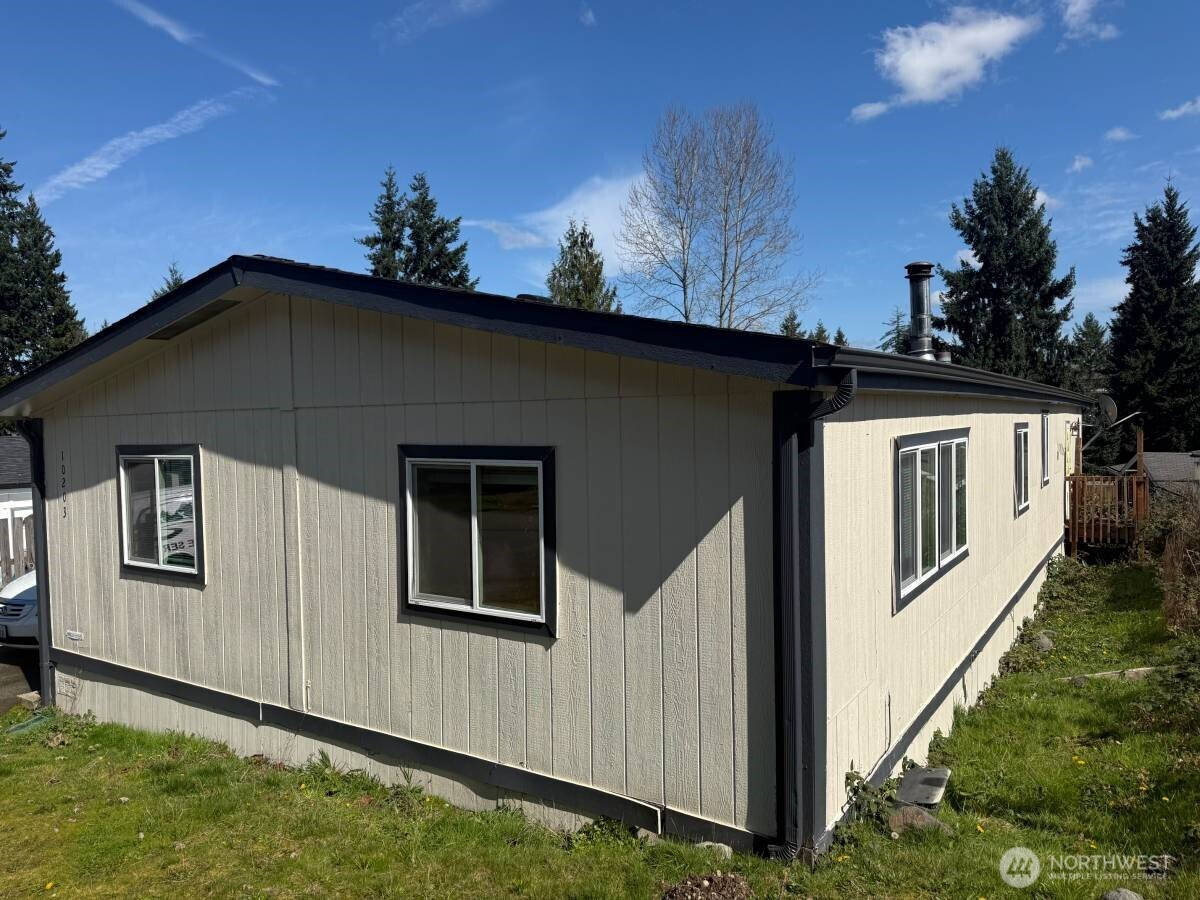 10203 217th Avenue Ct E, Bonney Lake, WA 98391