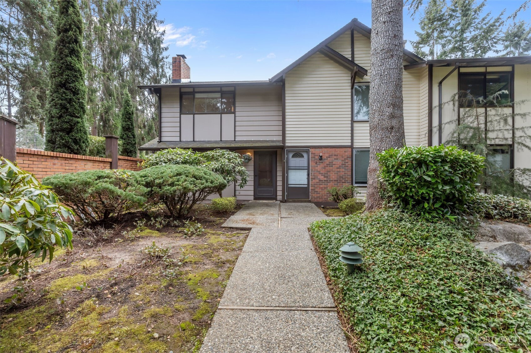 1717 150th Avenue SE, Bellevue, WA 98007