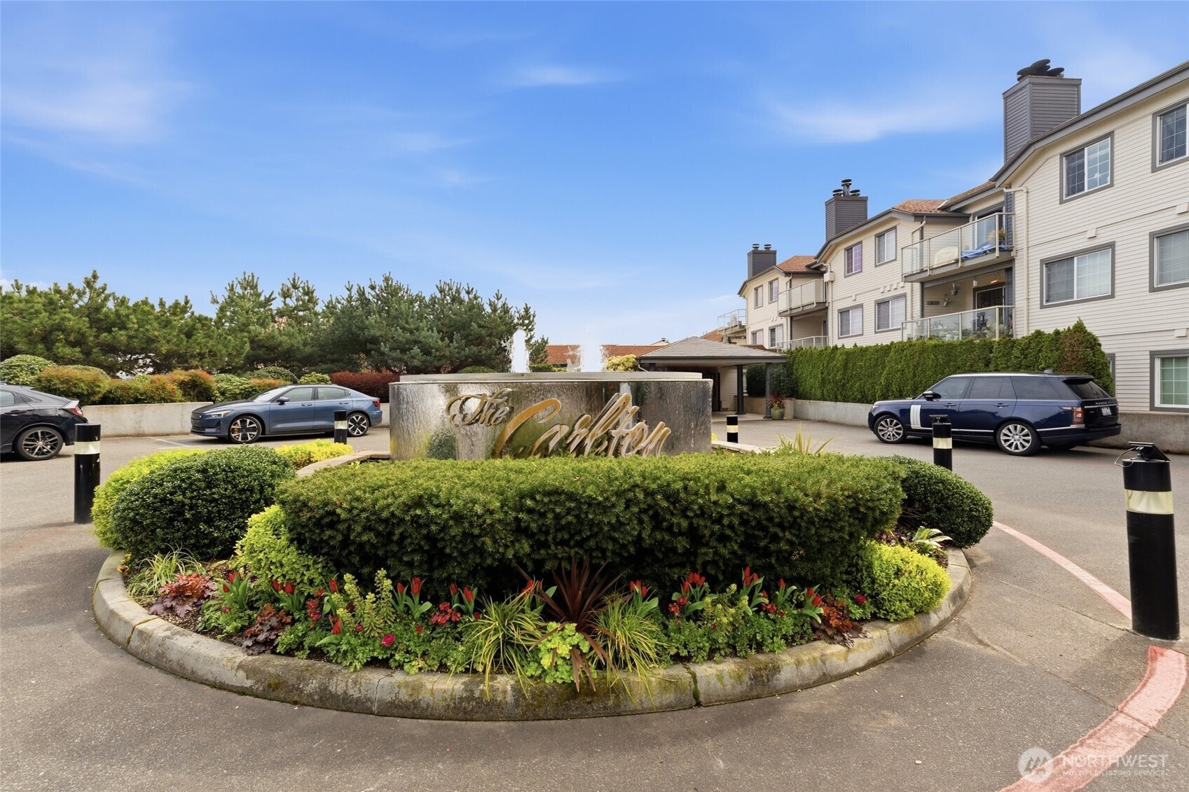 2760 76th Avenue SE, Mercer Island, WA 98040