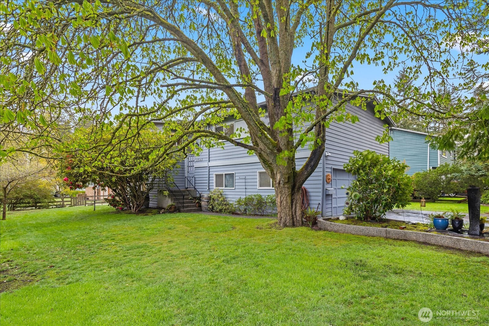 8505 236th Street SW, Edmonds, WA 98026