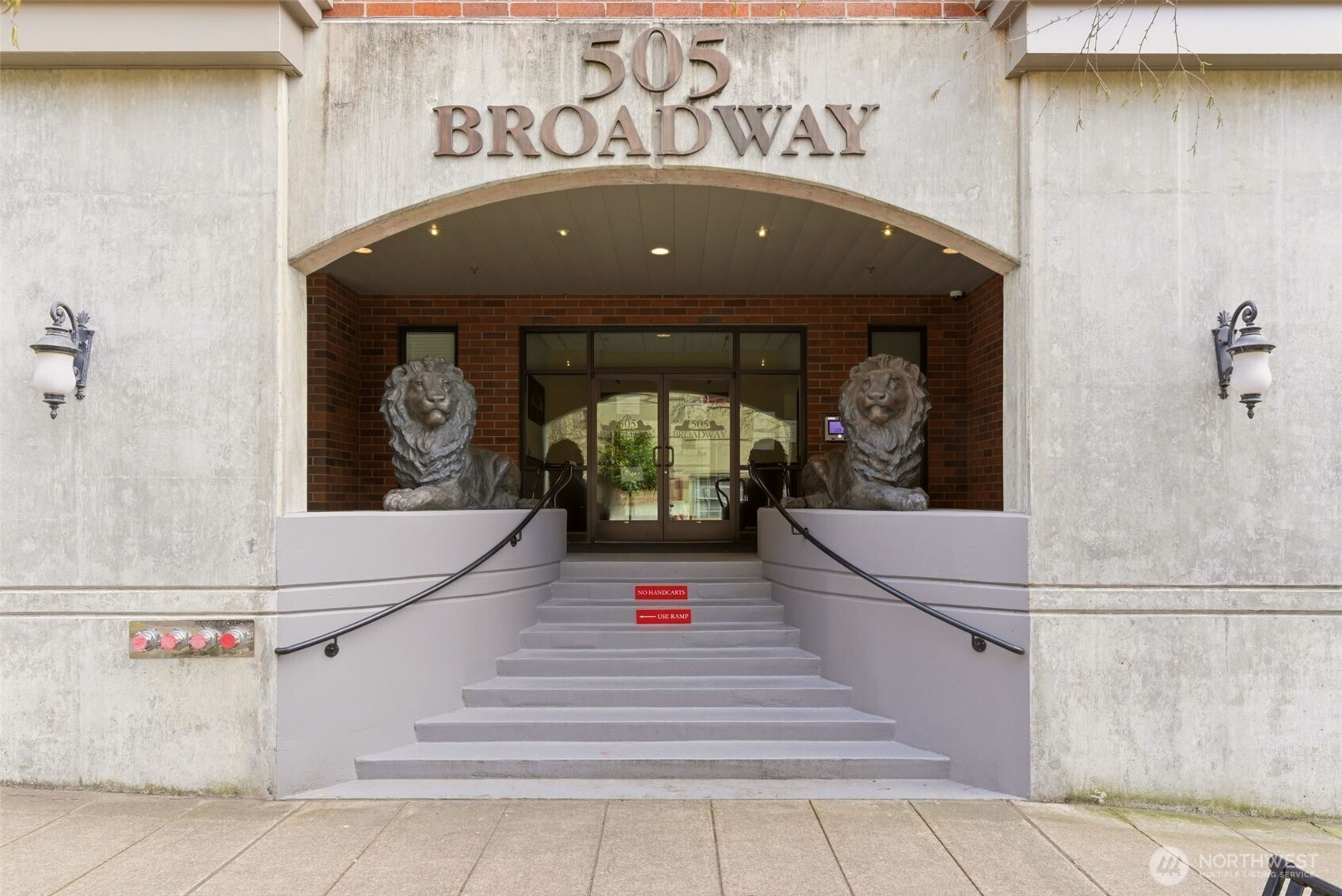 505 Broadway, Tacoma, WA 98402