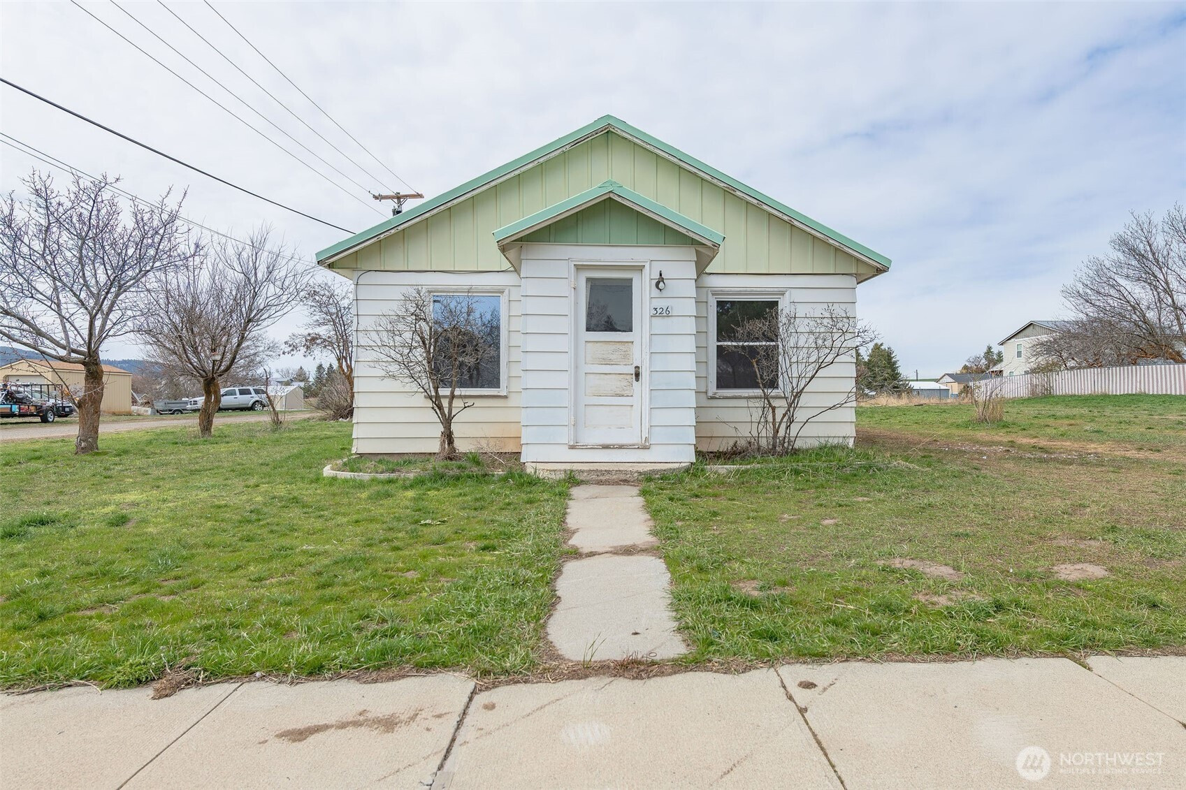 326 S Columbia Avenue, Waterville, WA 98858