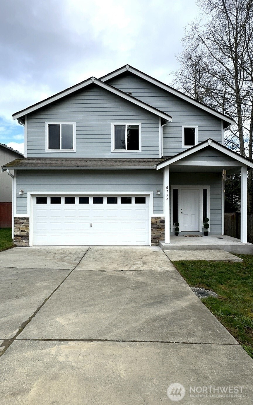6752 Takota Place NE, Bremerton, WA 98311