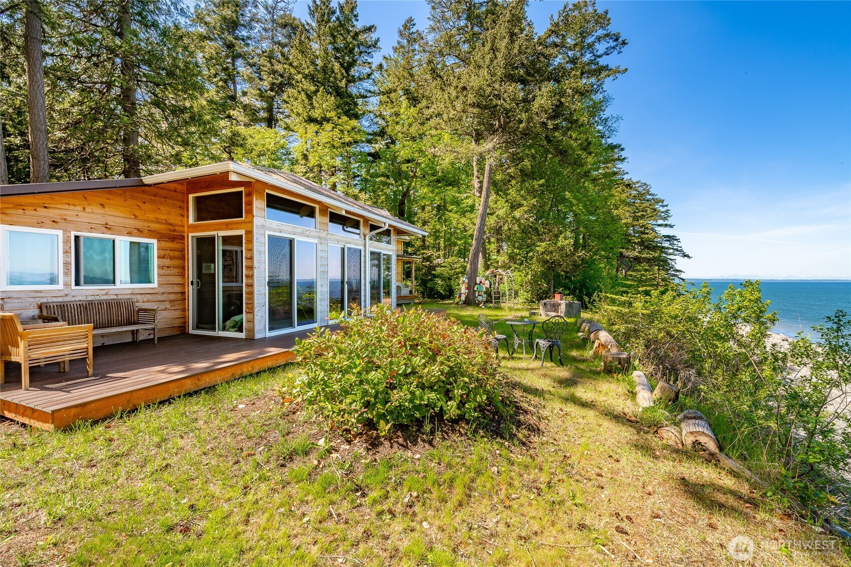 60 Eliza Island, Bellingham, WA 98226