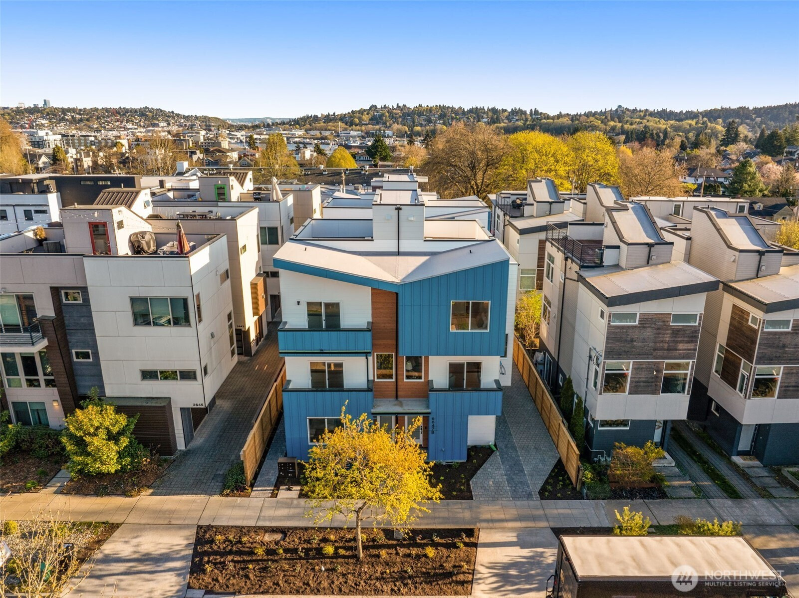 2647 B NW 63rd St, Seattle, WA 98107