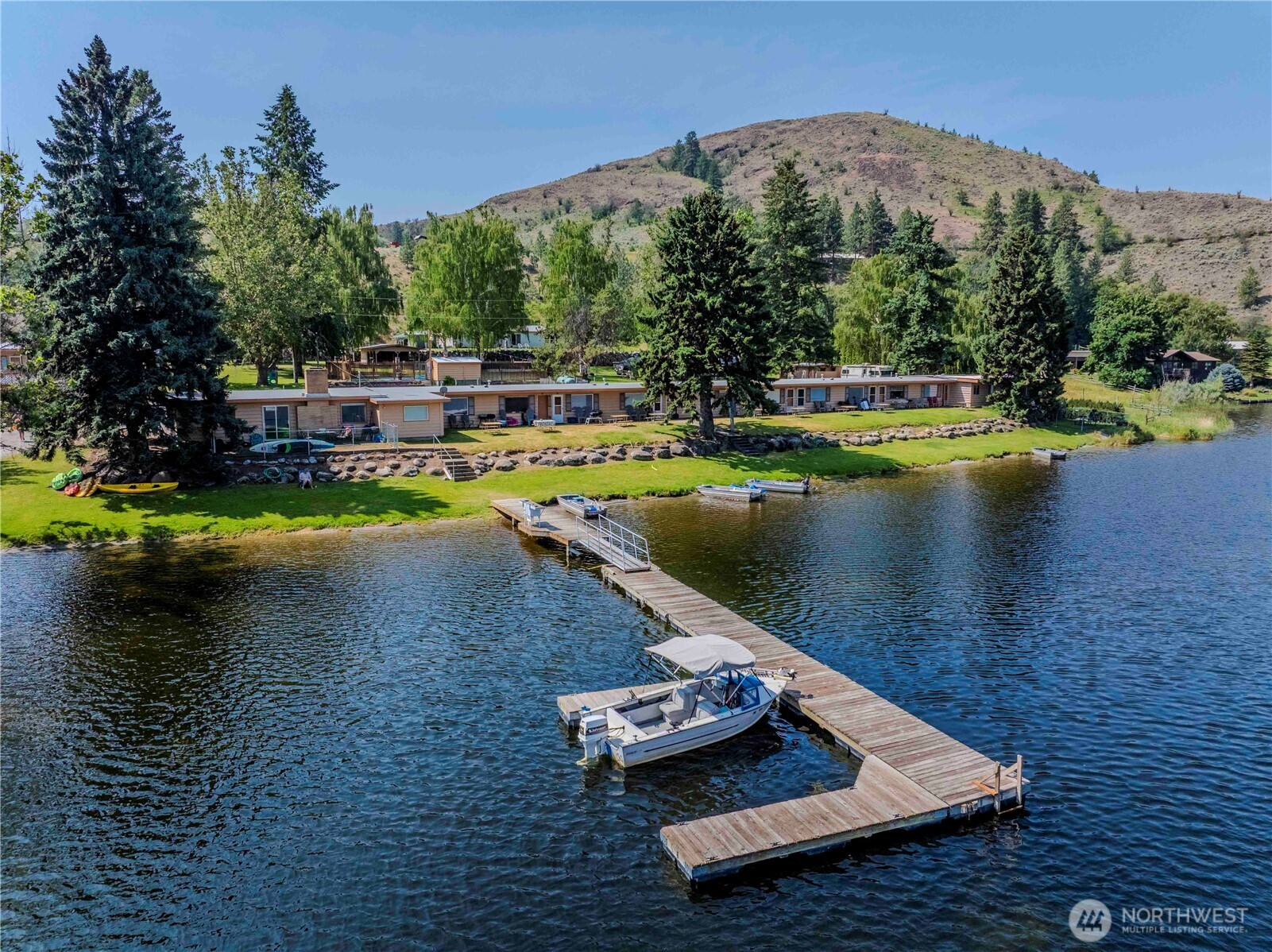 10 Mccammon Rd, Tonasket, WA 98855