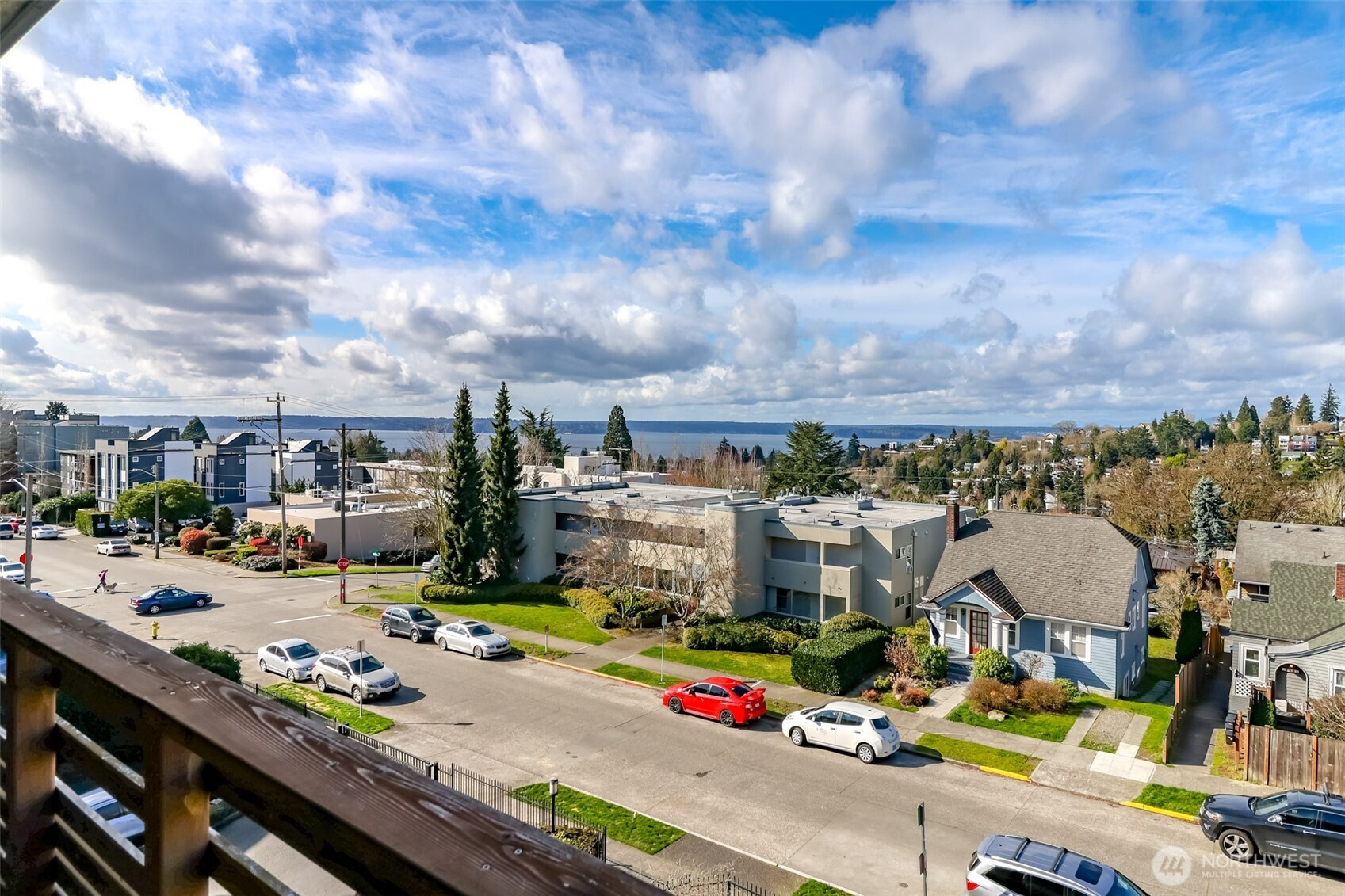 4444 44th Avenue SW, Seattle, WA 98116