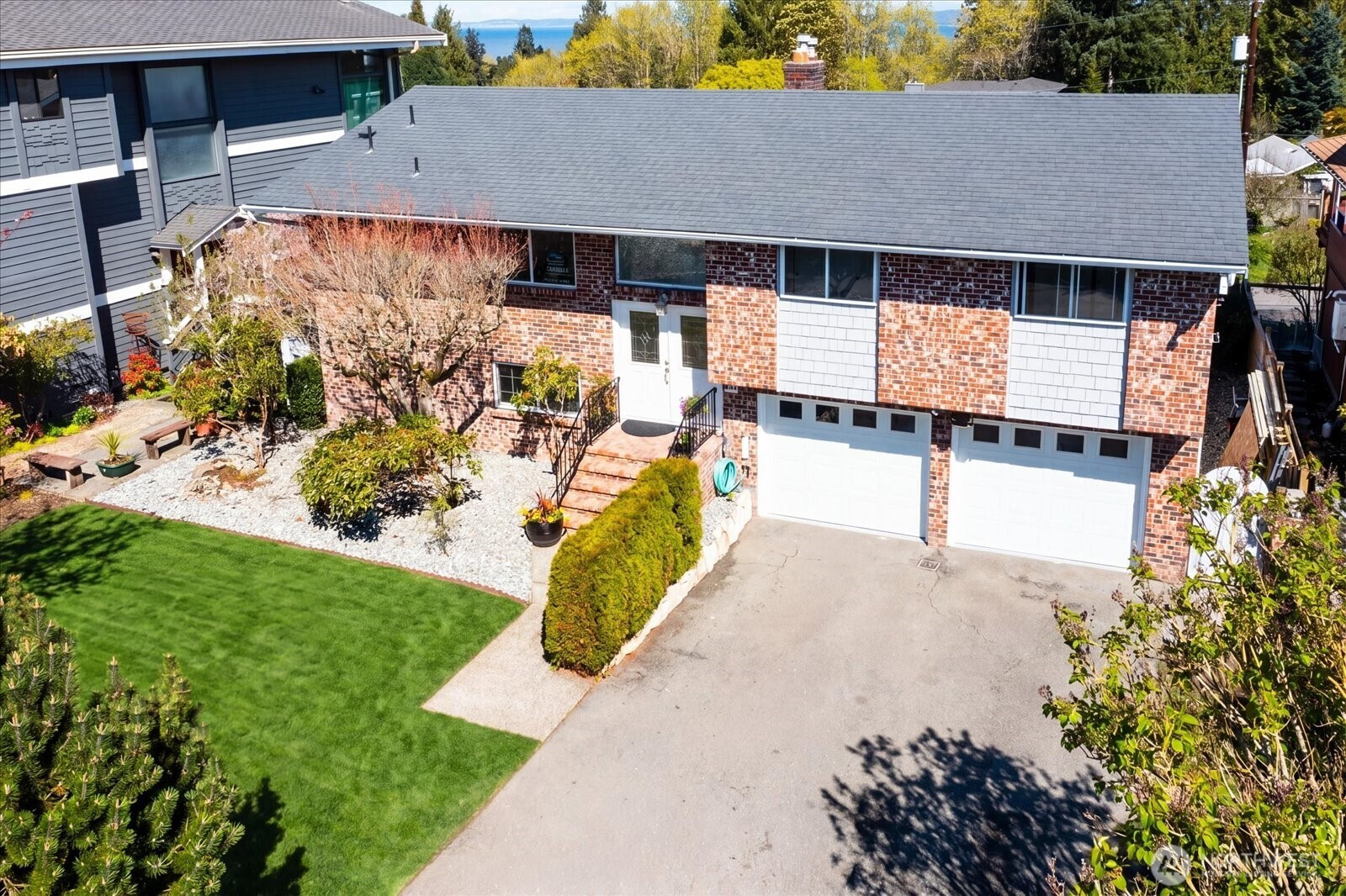 944 Maple Street, Edmonds, WA 98020