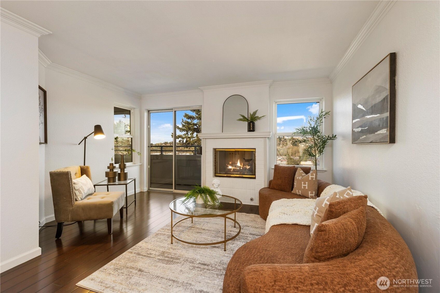 2244 13th Ave W, Seattle, WA 98119