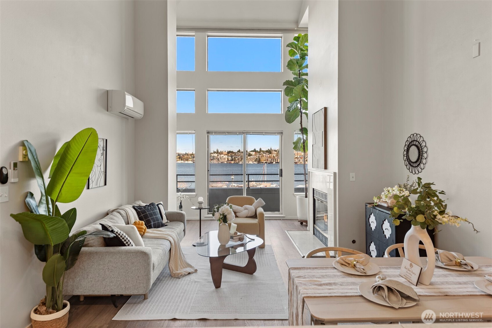 2400 8th Avenue N, Seattle, WA 98109