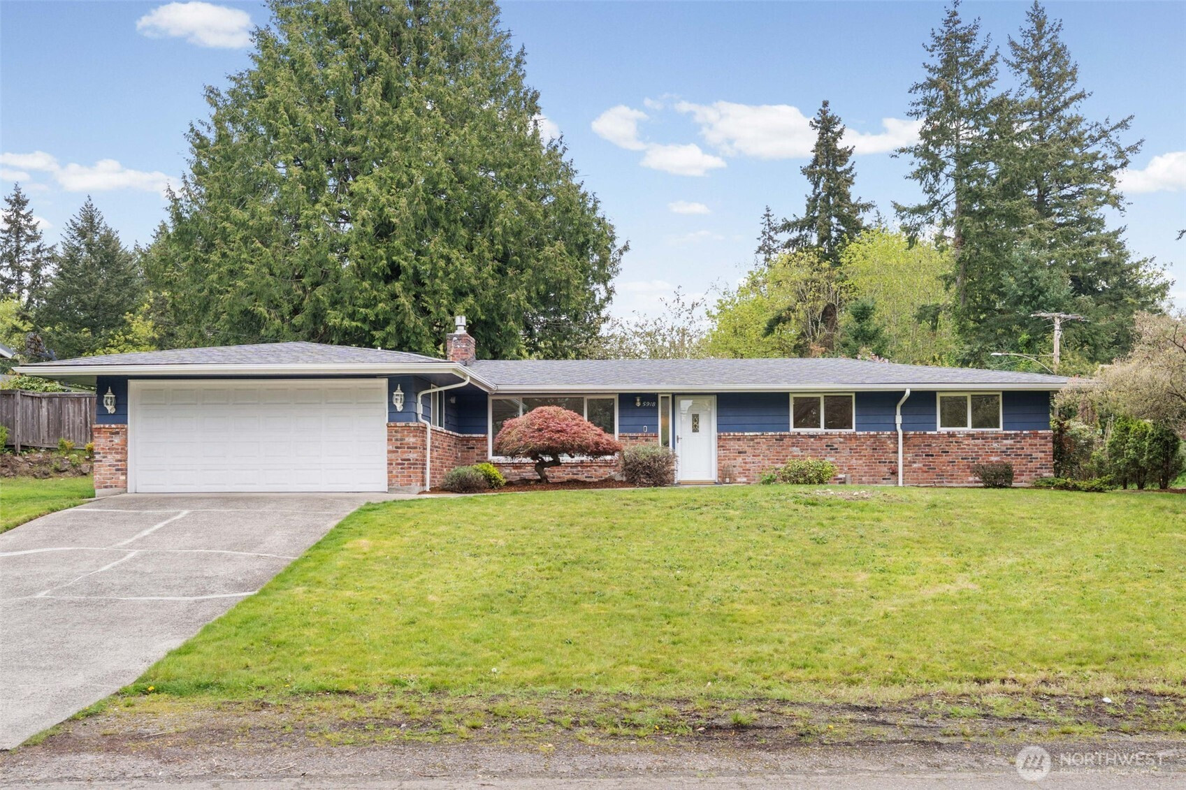 5918 128th Avenue SE, Bellevue, WA 98006