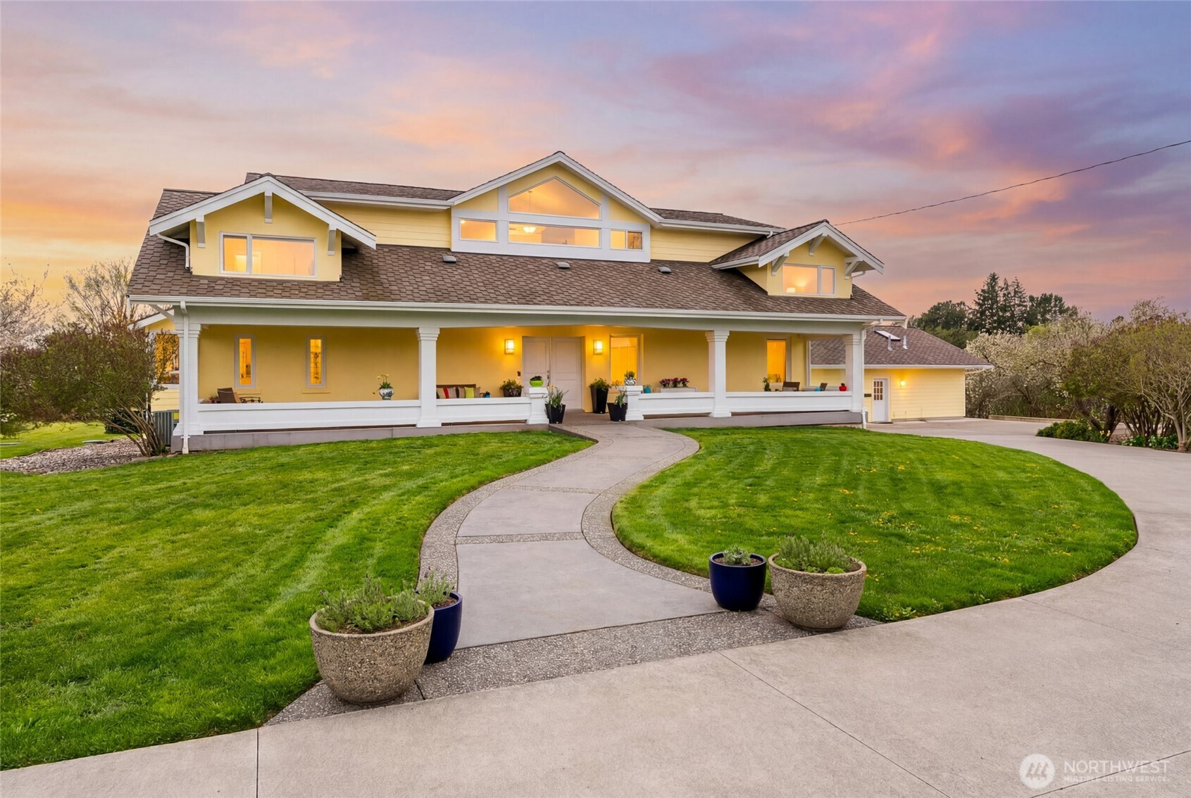 3910 Cliffside Drive, Bellingham, WA 98225