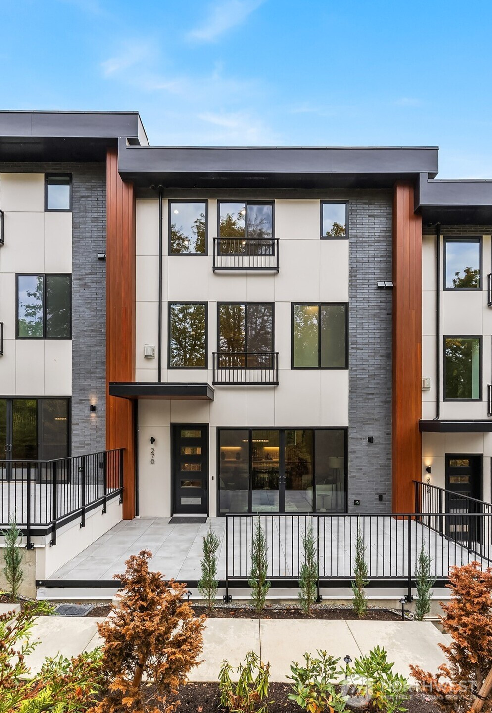 286 118th Avenue SE, Bellevue, WA 98005