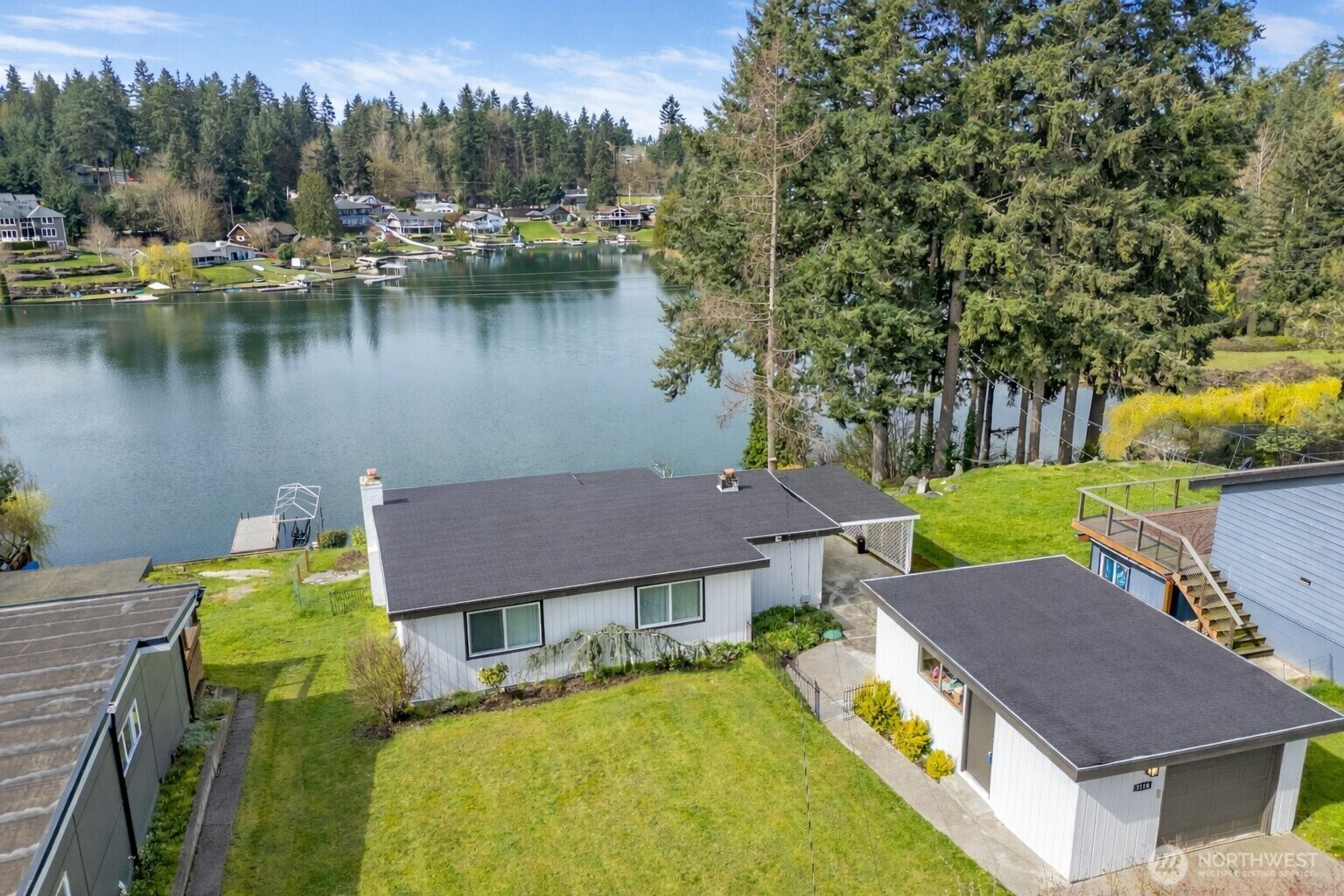 3118 Deer Island Drive E, Lake Tapps, WA 98391