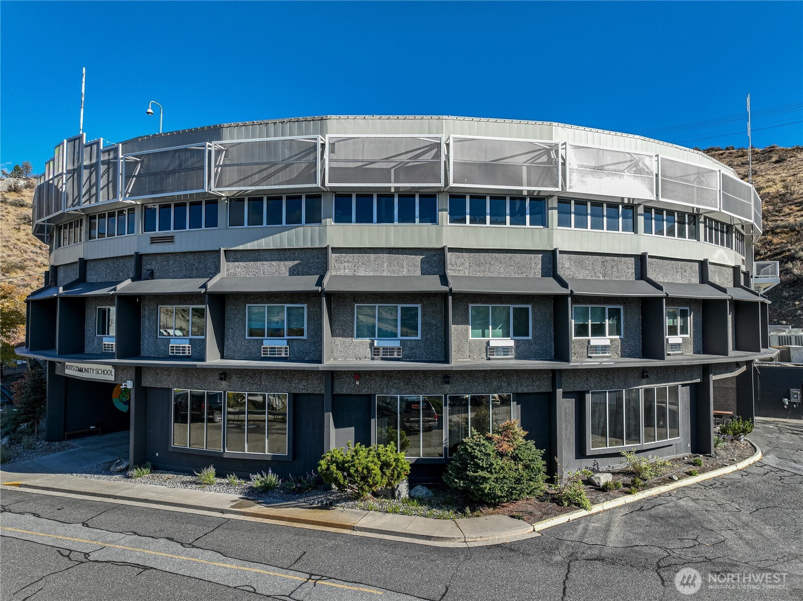 503 E Highland Ave, Chelan, WA 98816