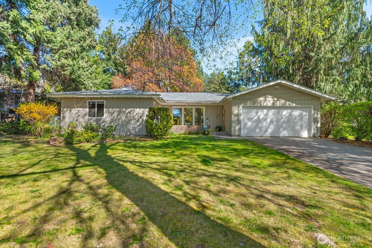 1401 N Devon Avenue, East Wenatchee, WA 98802