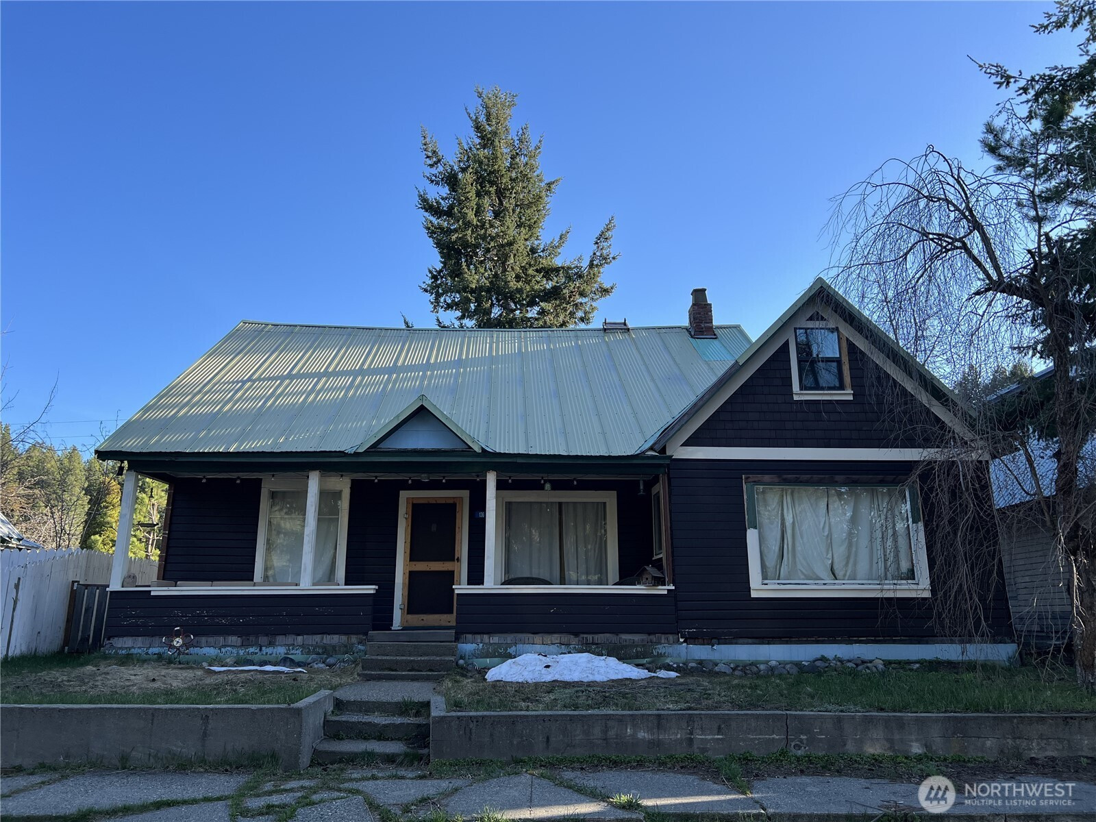 136 4th Street, Roslyn, WA 98941