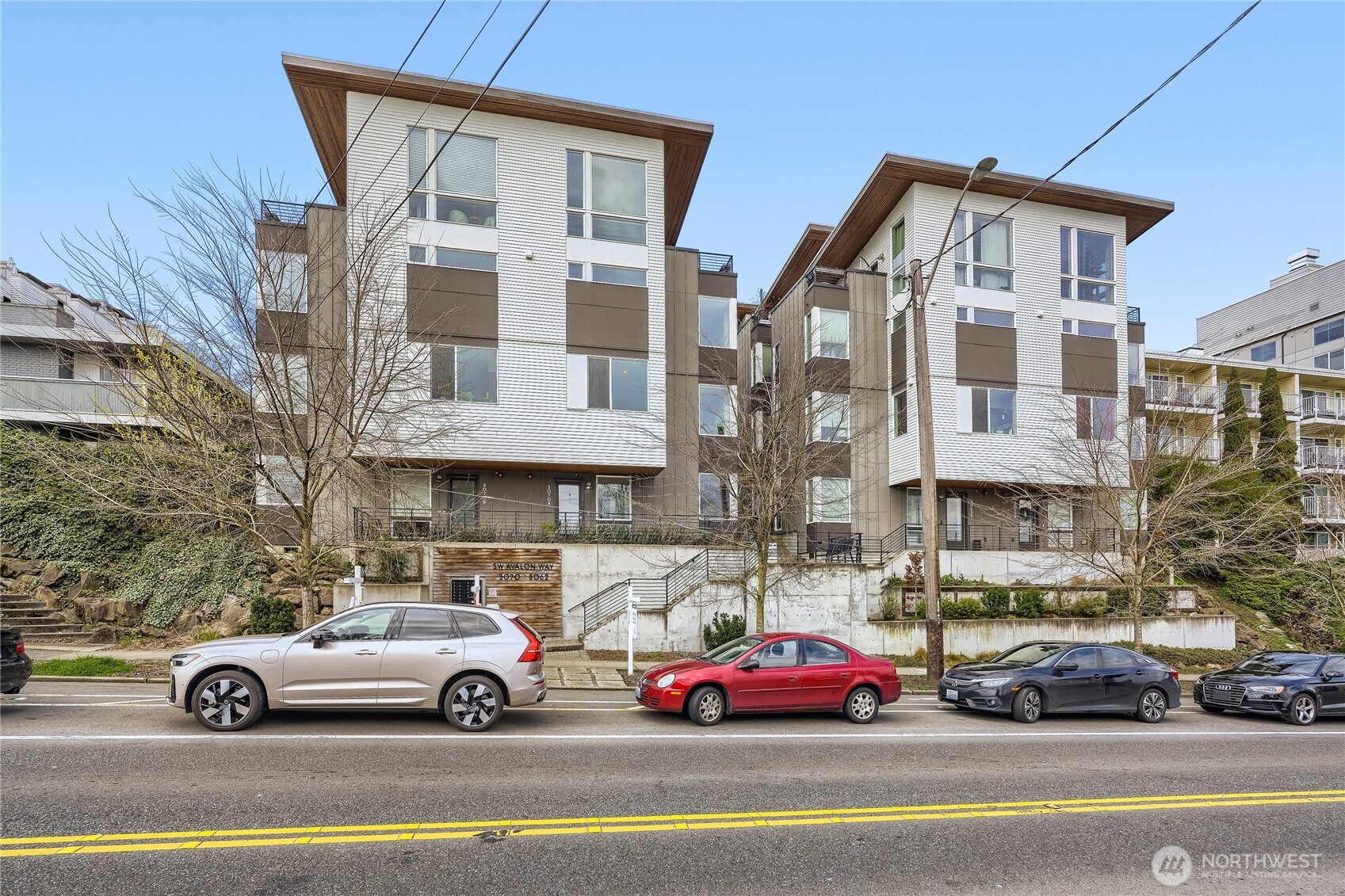 3070 SW Avalon Way, Seattle, WA 98126