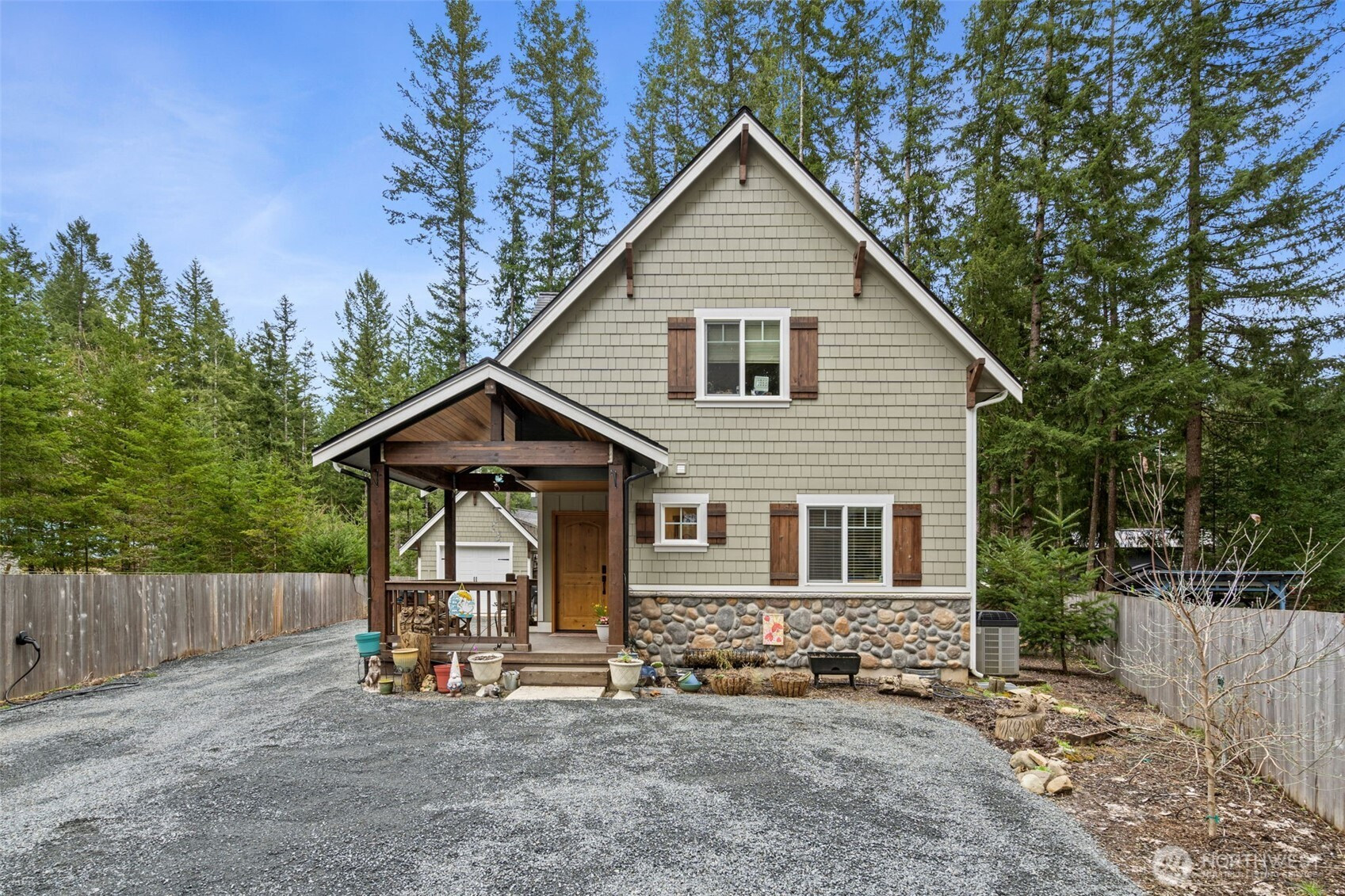 103 Mountain View Lane S, Packwood, WA 98361