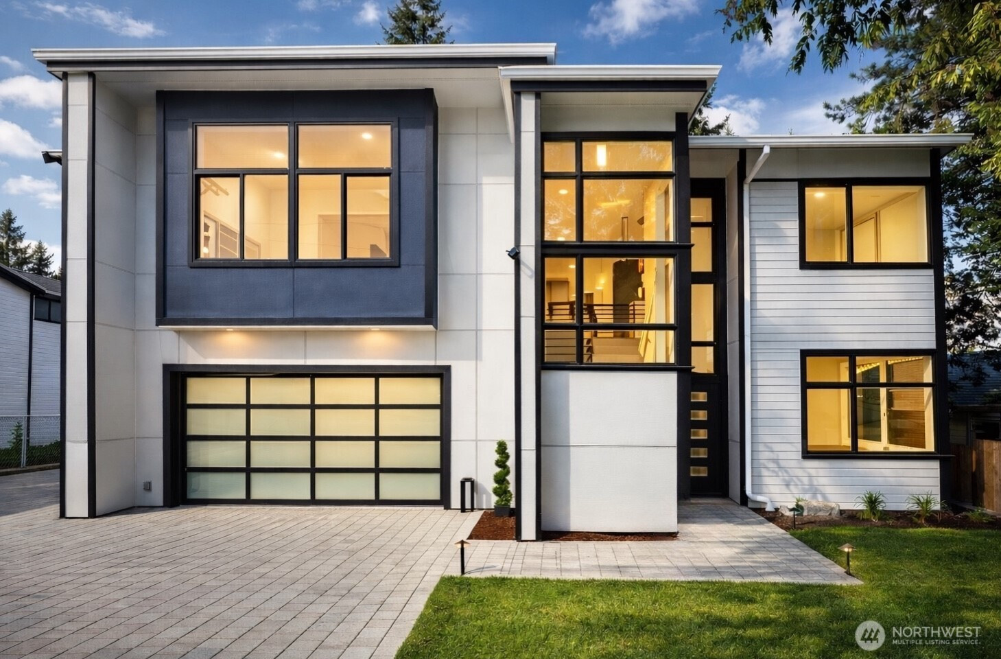 12648 NE 80th Street, Kirkland, WA 98033