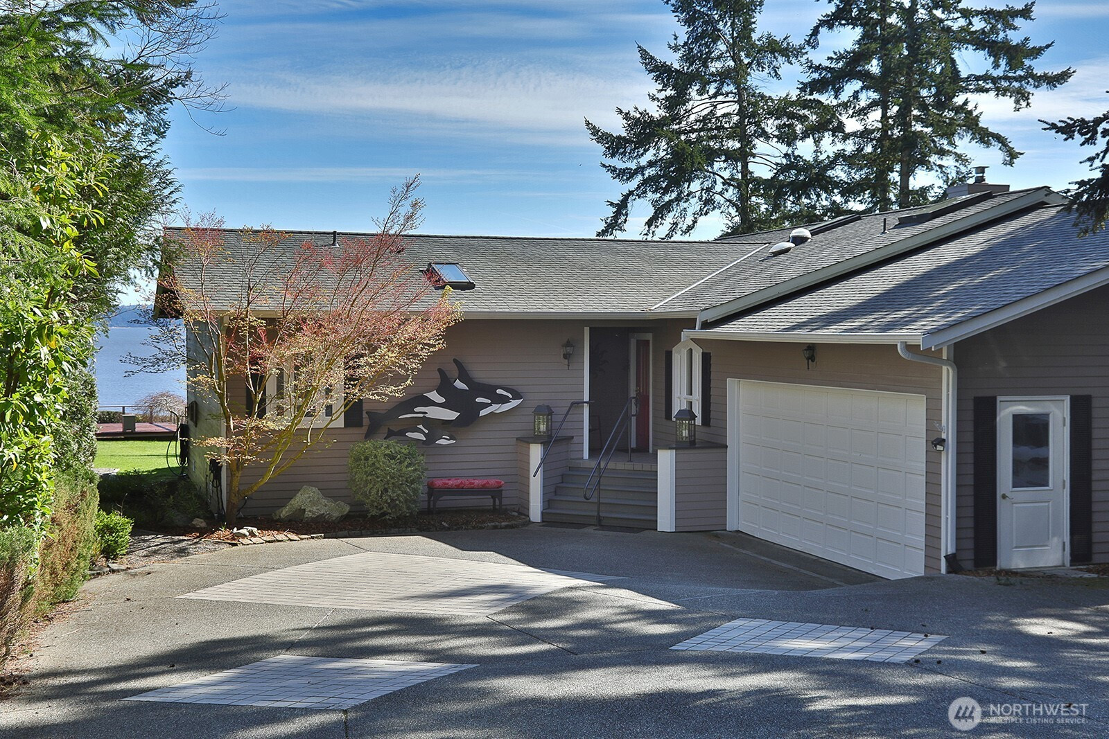 2693 North Bluff Road, Greenbank, WA 98253