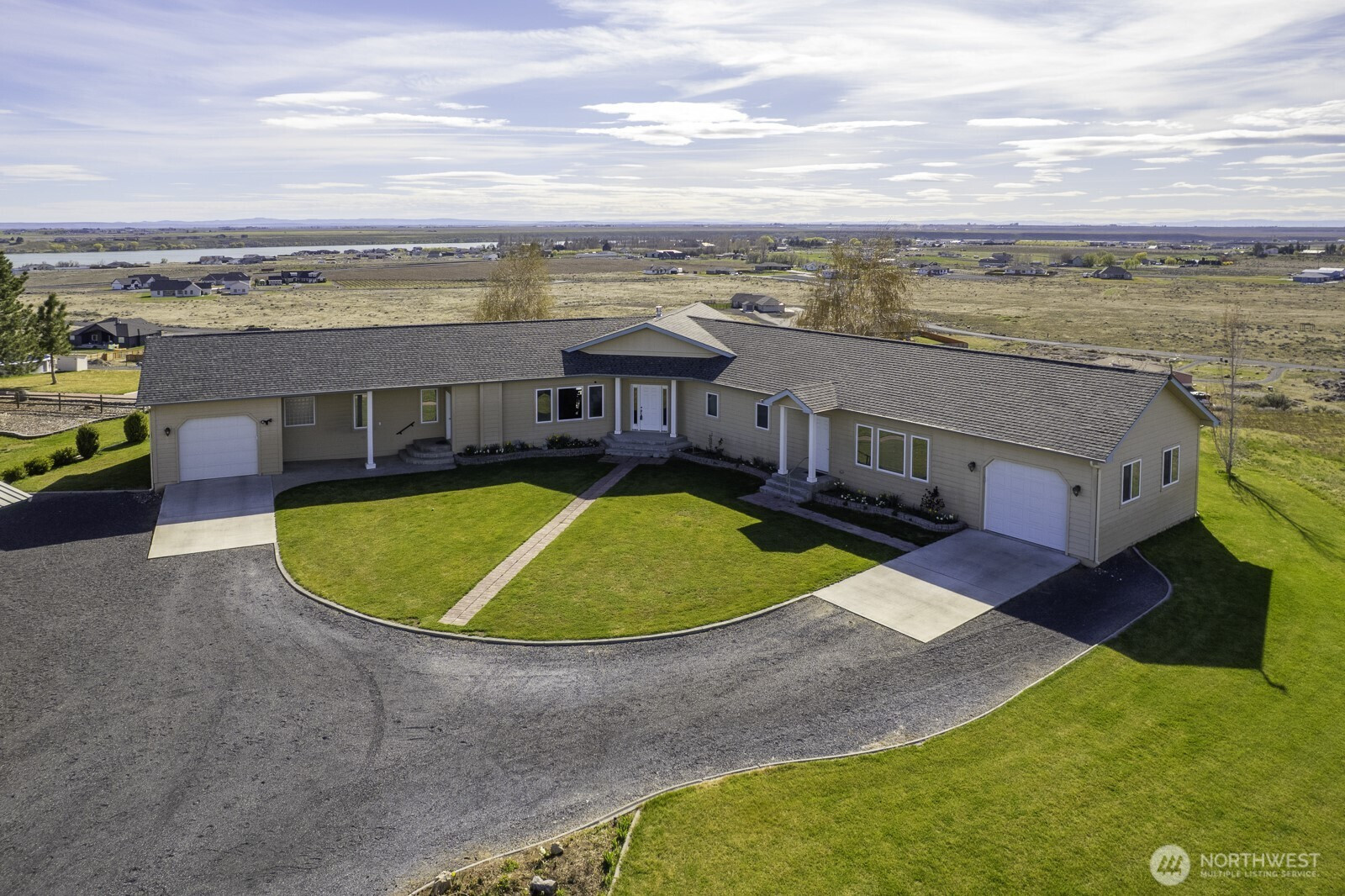 7618 Bouldercrest Road NE, Moses Lake, WA 98837