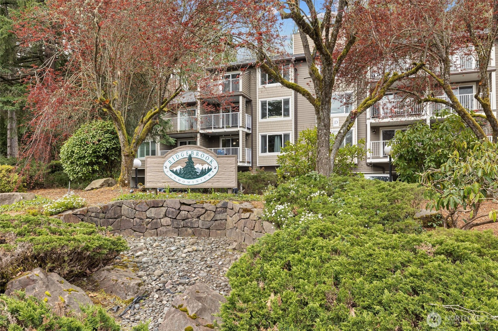 210 Mountain Park Boulevard SW, Issaquah, WA 98027