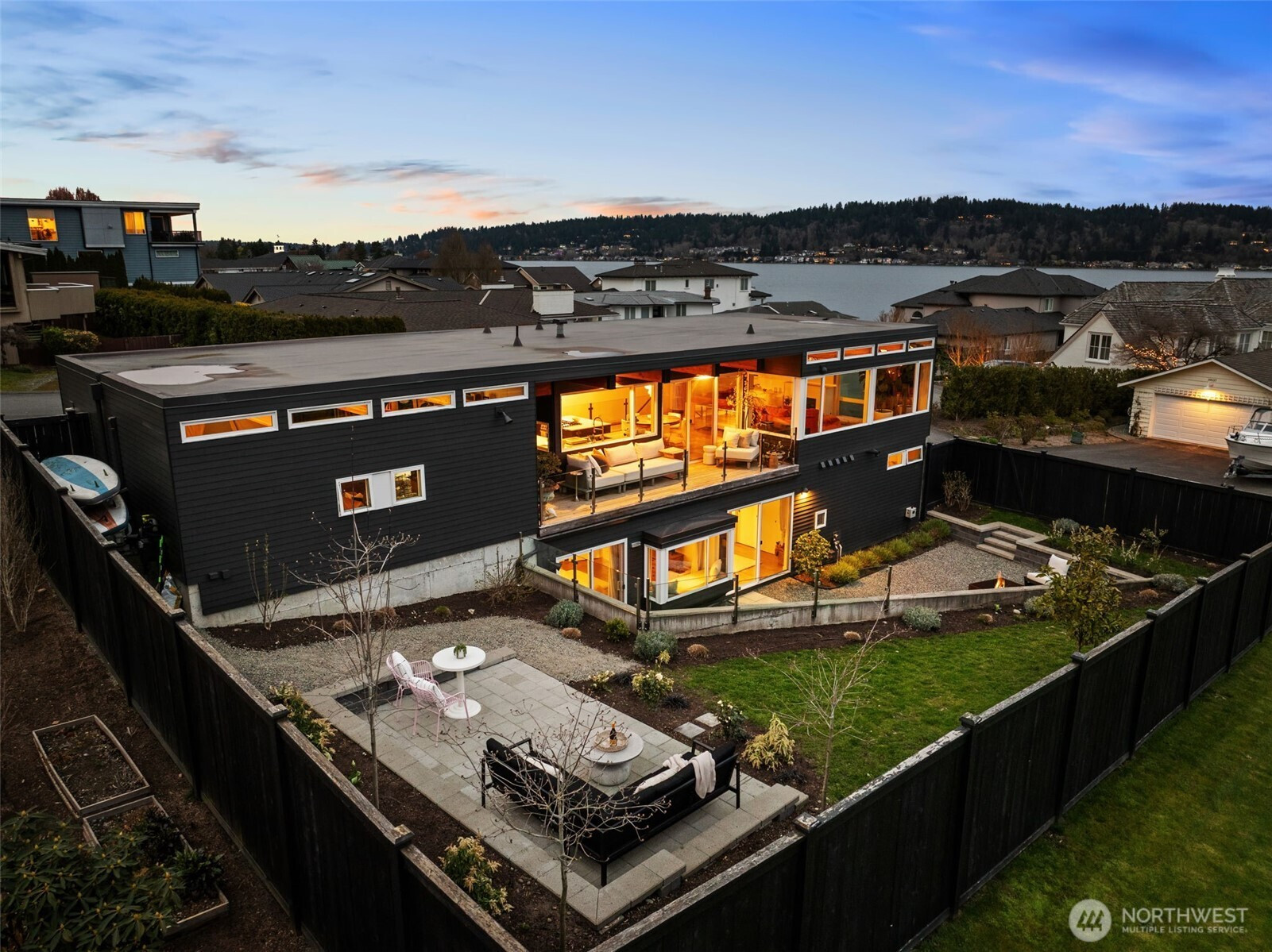 19523 SE 51st Street, Issaquah, WA 98027