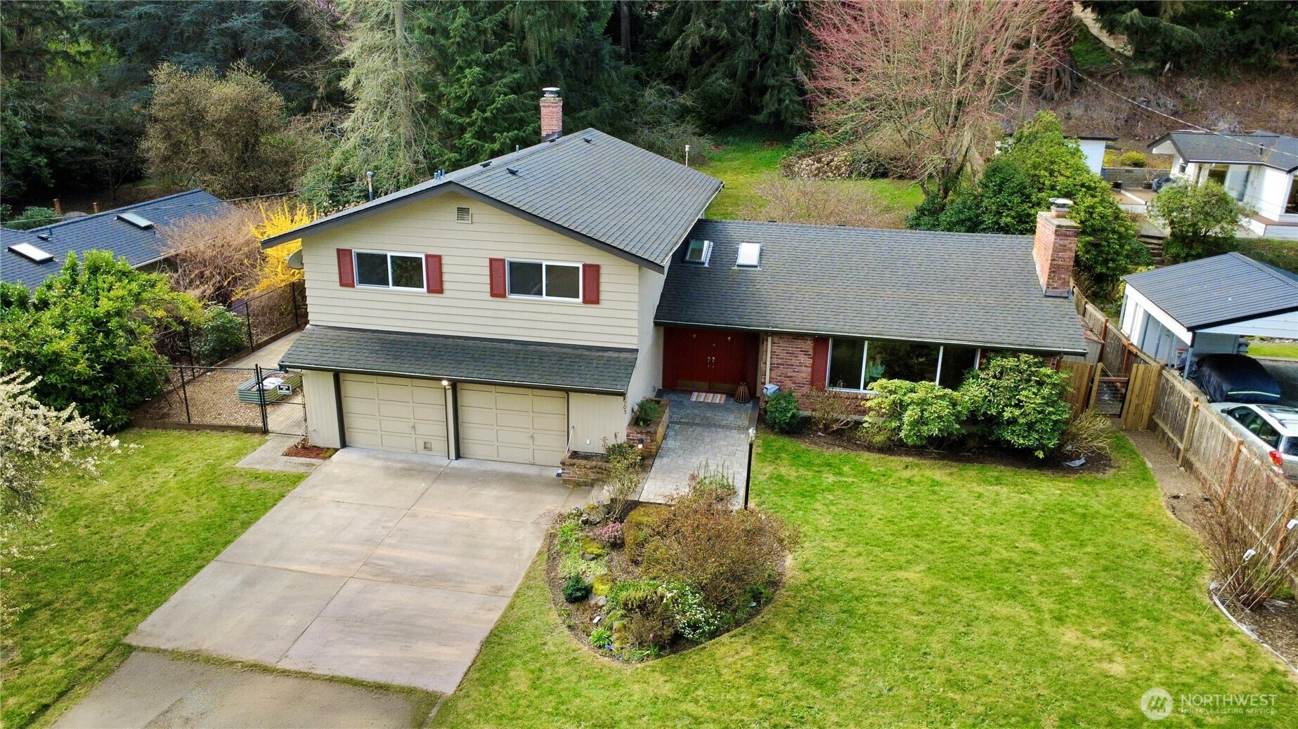 1705 NE 130th Place, Seattle, WA 98125