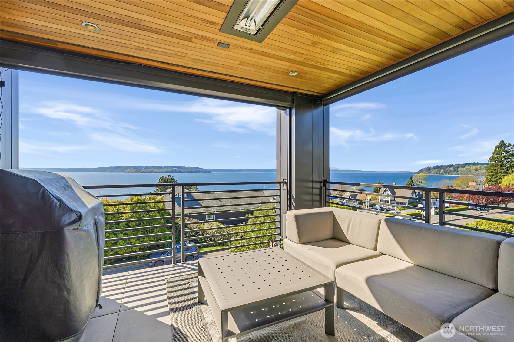 23840 7th Avenue S, Des Moines, WA 98198