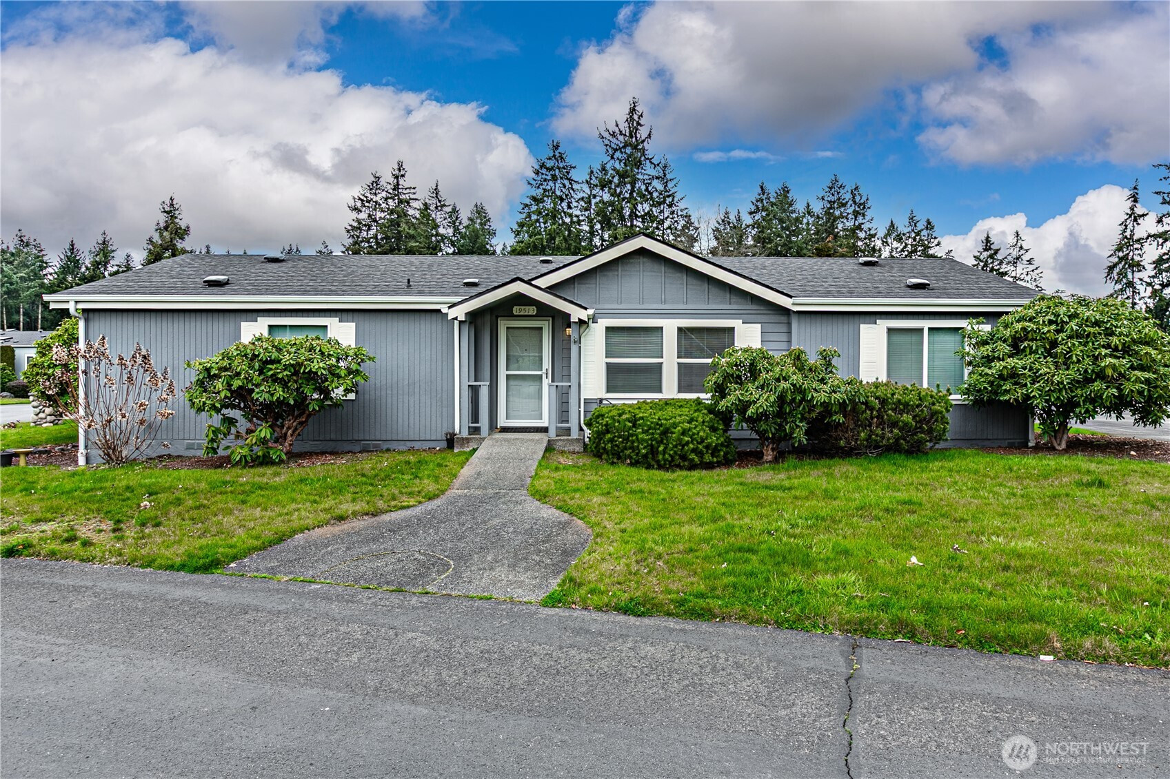 19513 100th Avenue Ct E, Graham, WA 98338