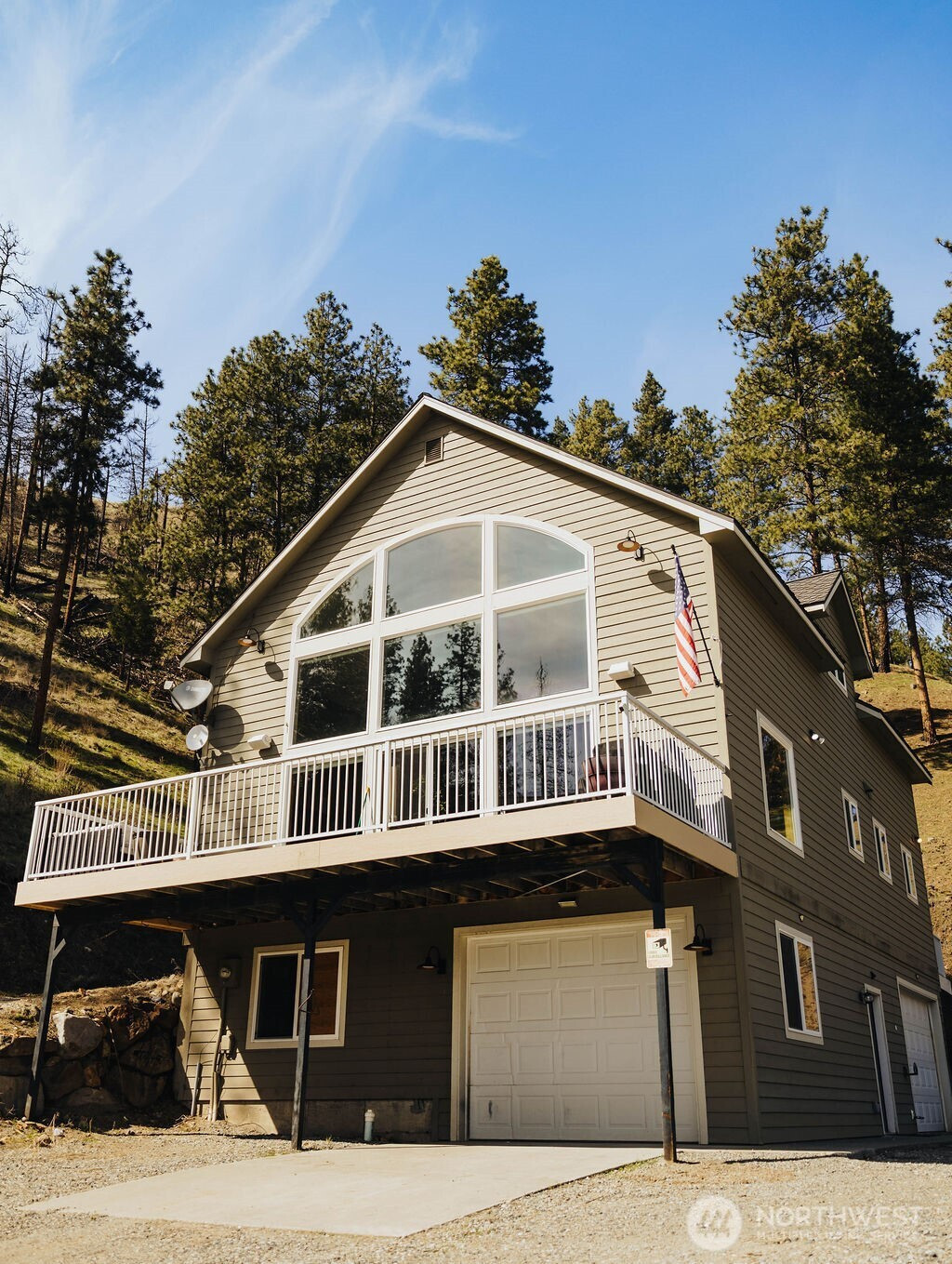 267 Boone Avenue W, Conconully, WA 98819