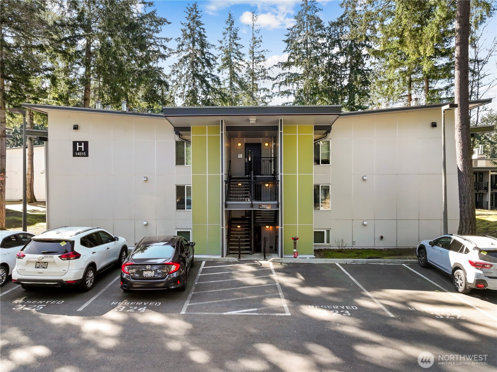 14515 NE 32nd Street, Bellevue, WA 98007