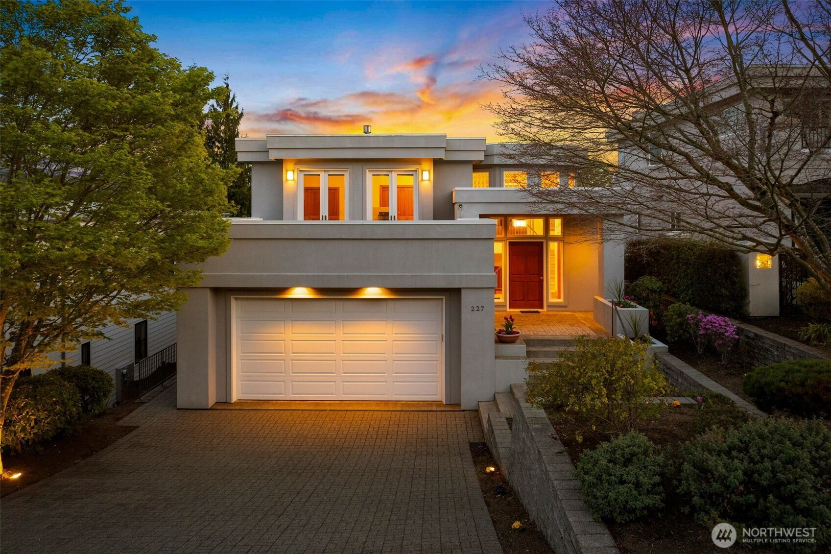 227 8th Avenue, Kirkland, WA 98033