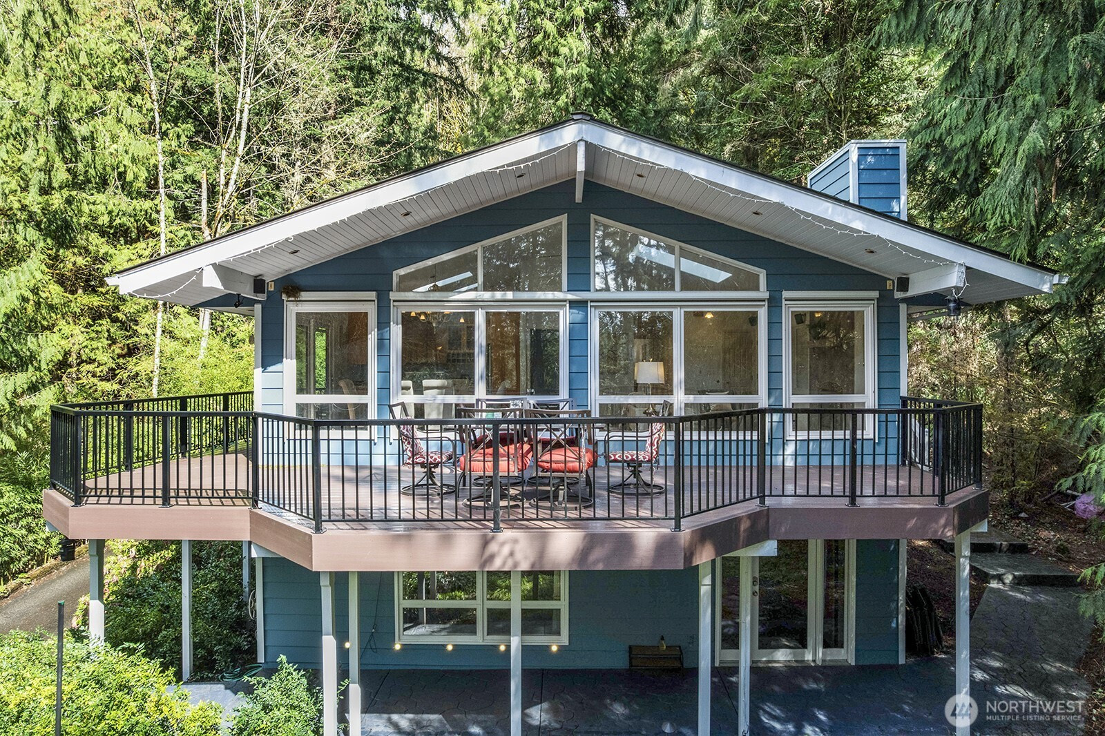 3820 E Ames Lake Drive NE, Redmond, WA 98053