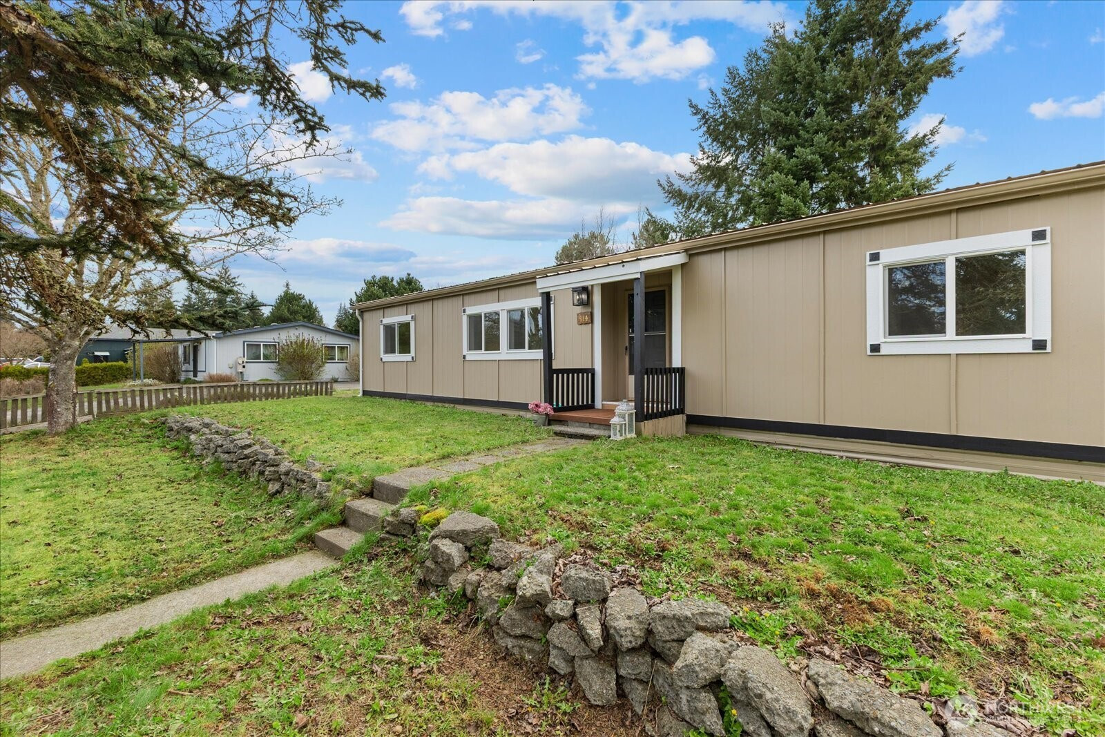 914 Nottingham Drive SE, Olympia, WA 98503