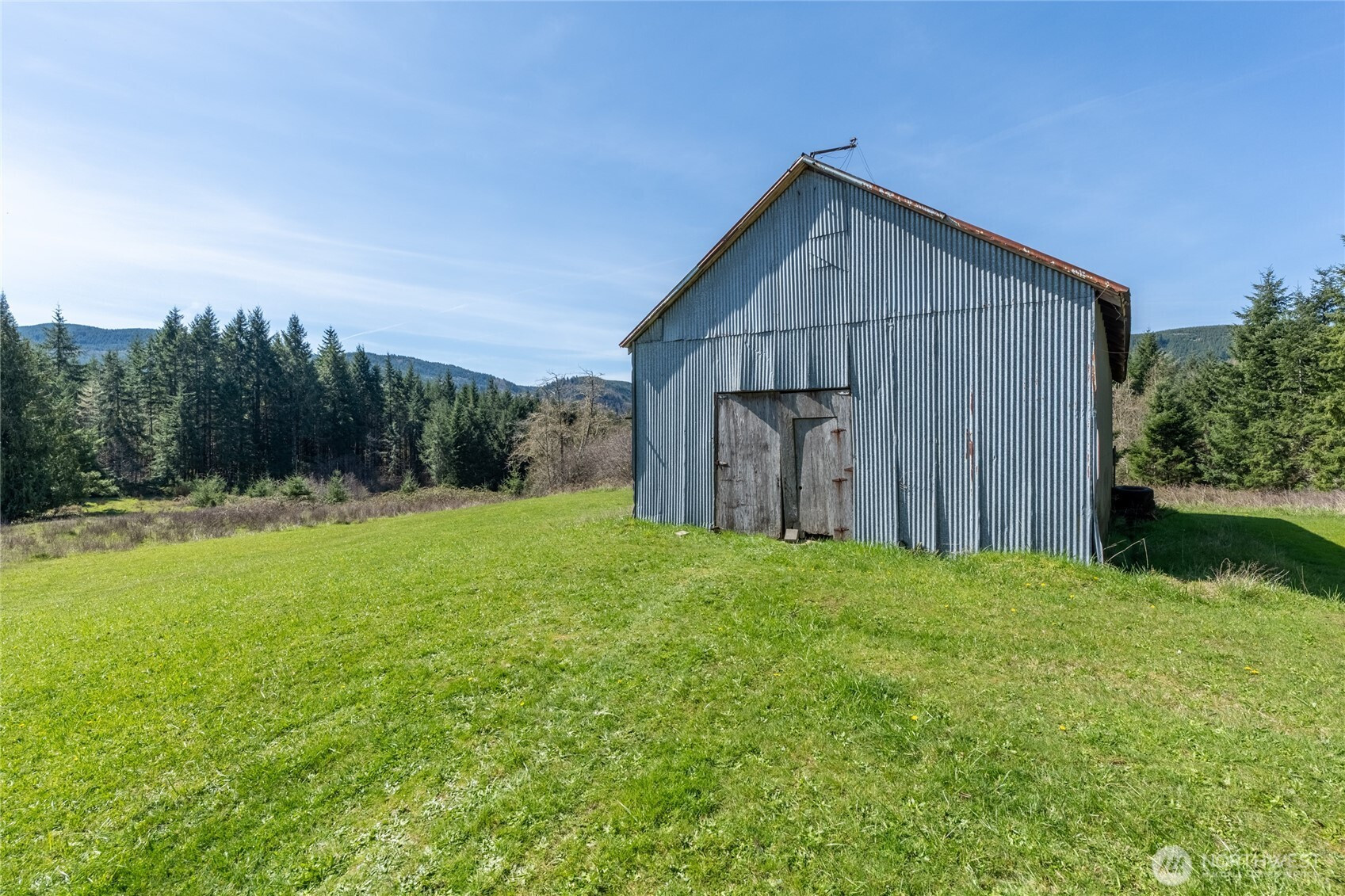 727 Greenwood Road, Kalama, WA 98625
