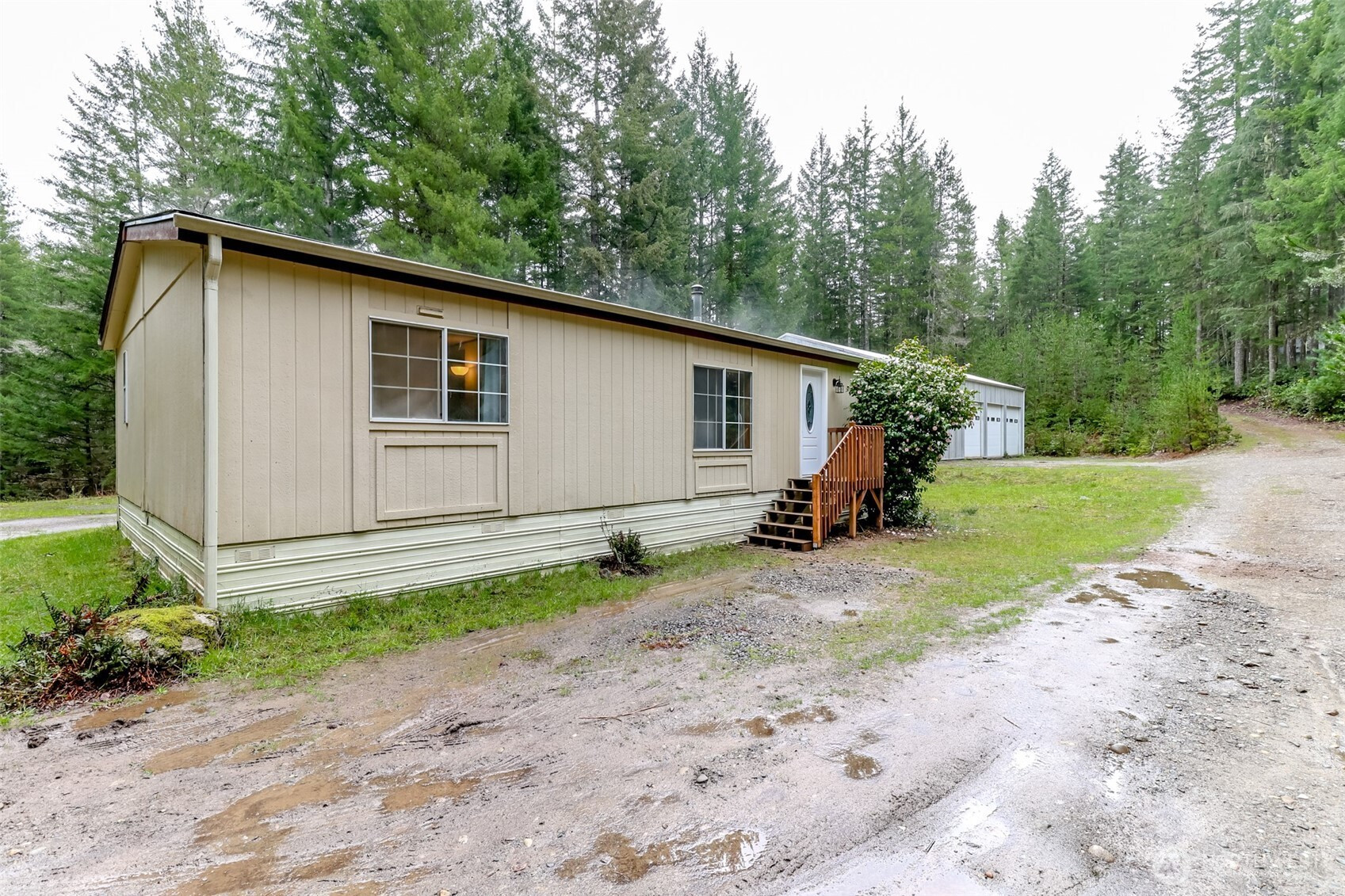 1831 NE Blacksmith Drive, Belfair, WA 98528