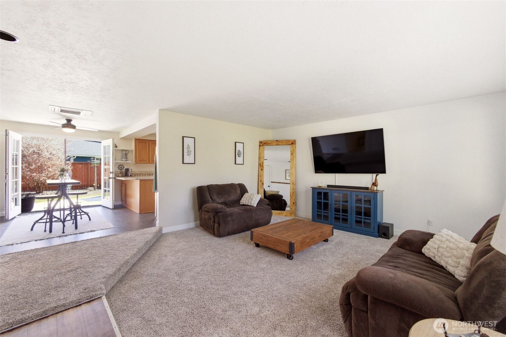 6 dove Street, Longview, WA 98632