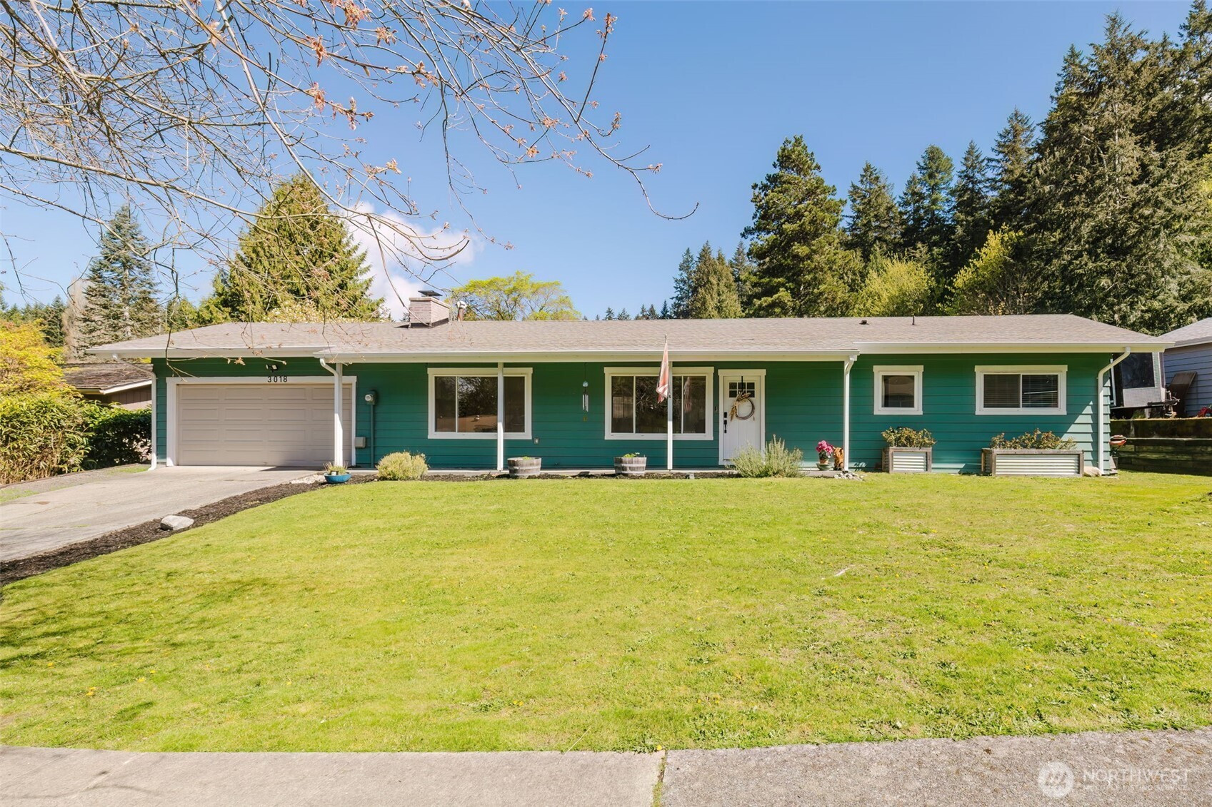 3018 NE Rozewood Drive NE, Bremerton, WA 98310