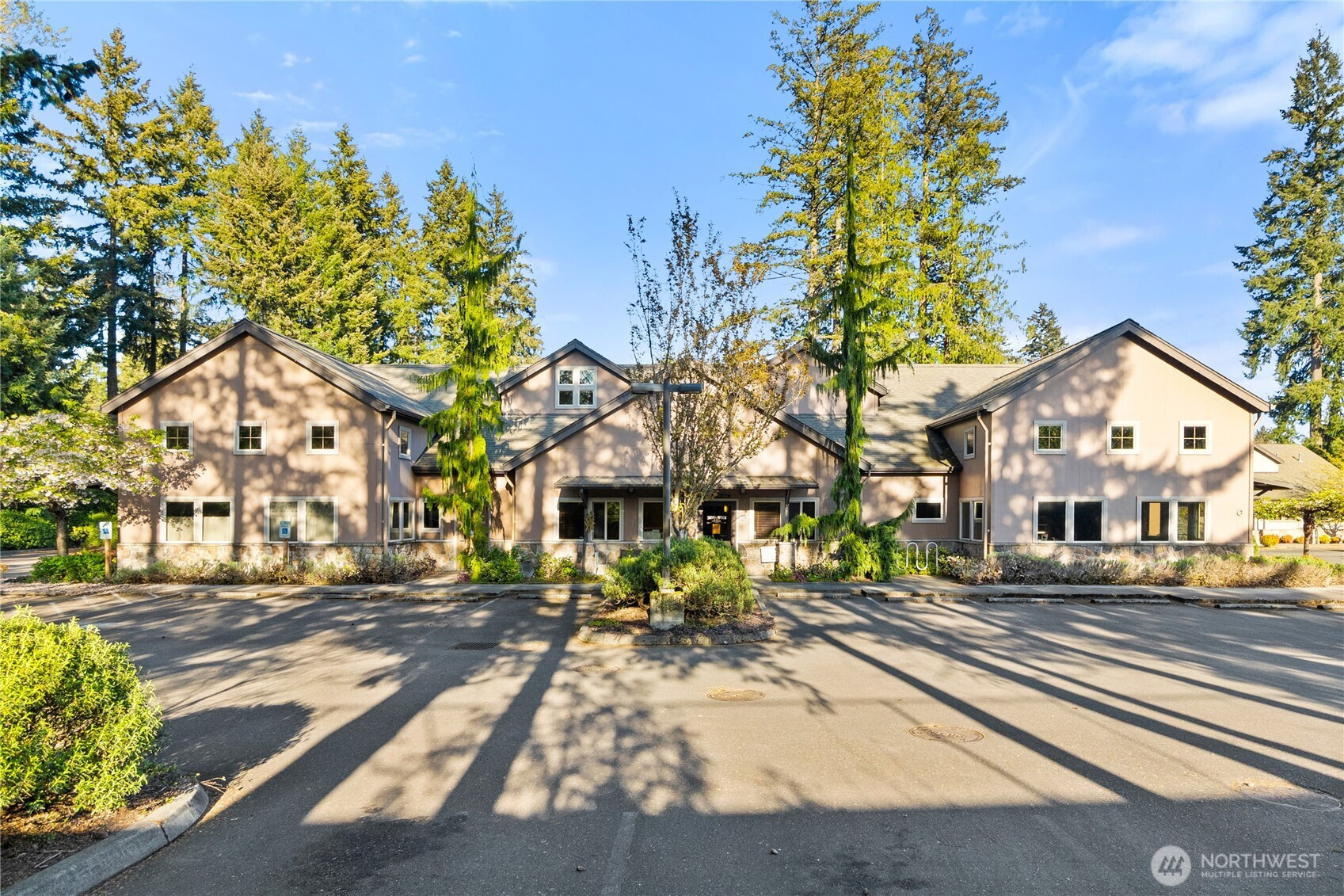 3912 Martin Way E, Olympia, WA 98506